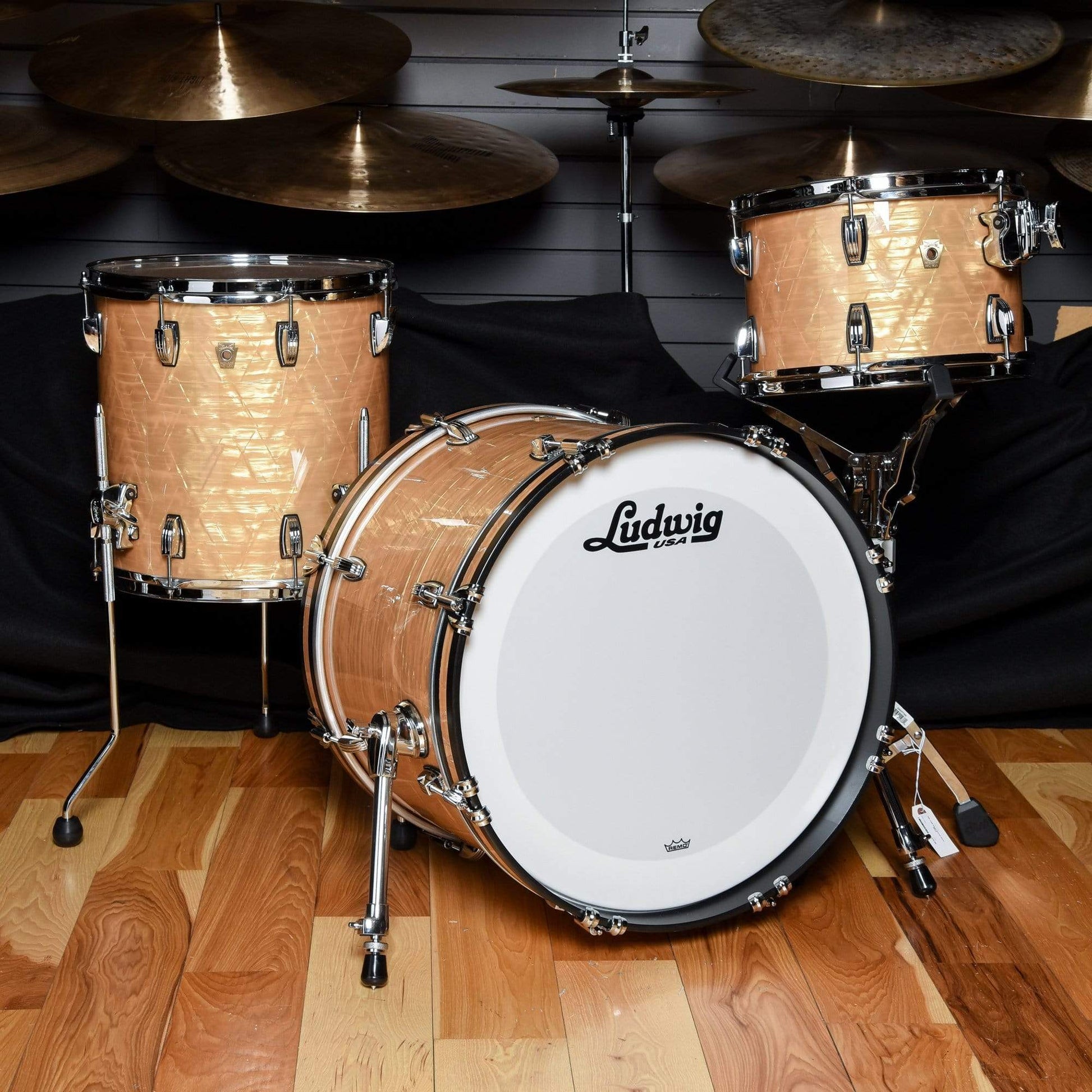 Ludwig Classic Maple 12/14/20 3pc. Kit Aged Onyx Marine Drums and Percussion / Acoustic Drums / Full Acoustic Kits