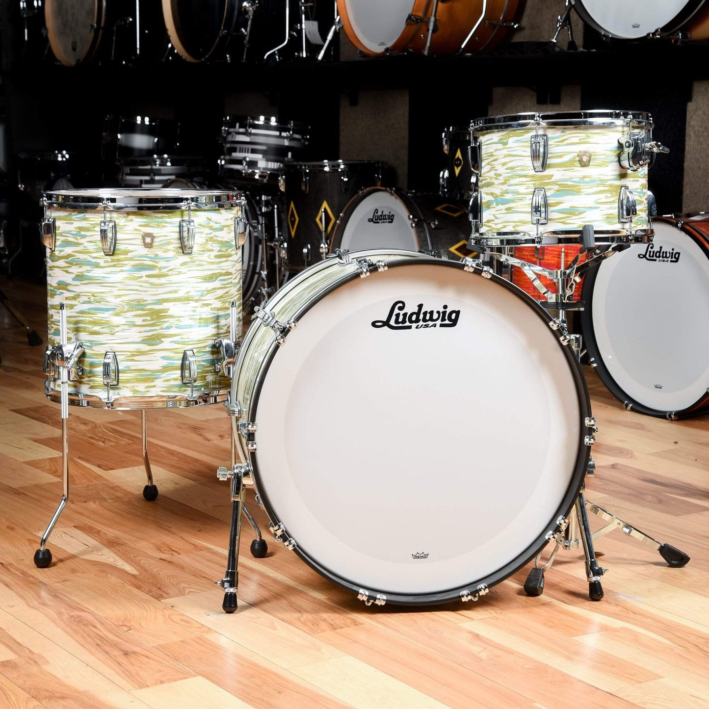 Ludwig Classic Maple 13/16/24 3pc. Drum Kit Blue/Olive Oyster Drums and Percussion / Acoustic Drums / Full Acoustic Kits