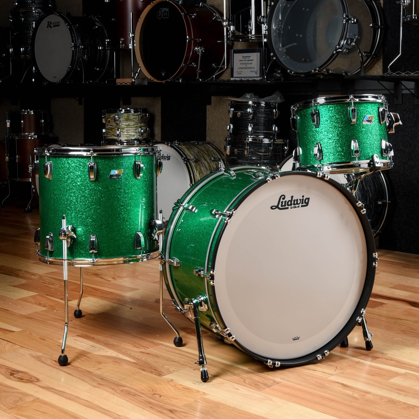 Ludwig Classic Maple 14/18/26 3pc. Drum Kit Green Sparkle Drums and Percussion / Acoustic Drums / Full Acoustic Kits