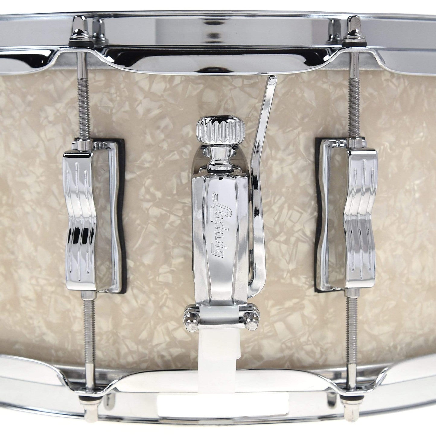 Ludwig 6.5x14 Classic Maple Snare Drum Vintage White Marine Drums and Percussion / Acoustic Drums / Snare