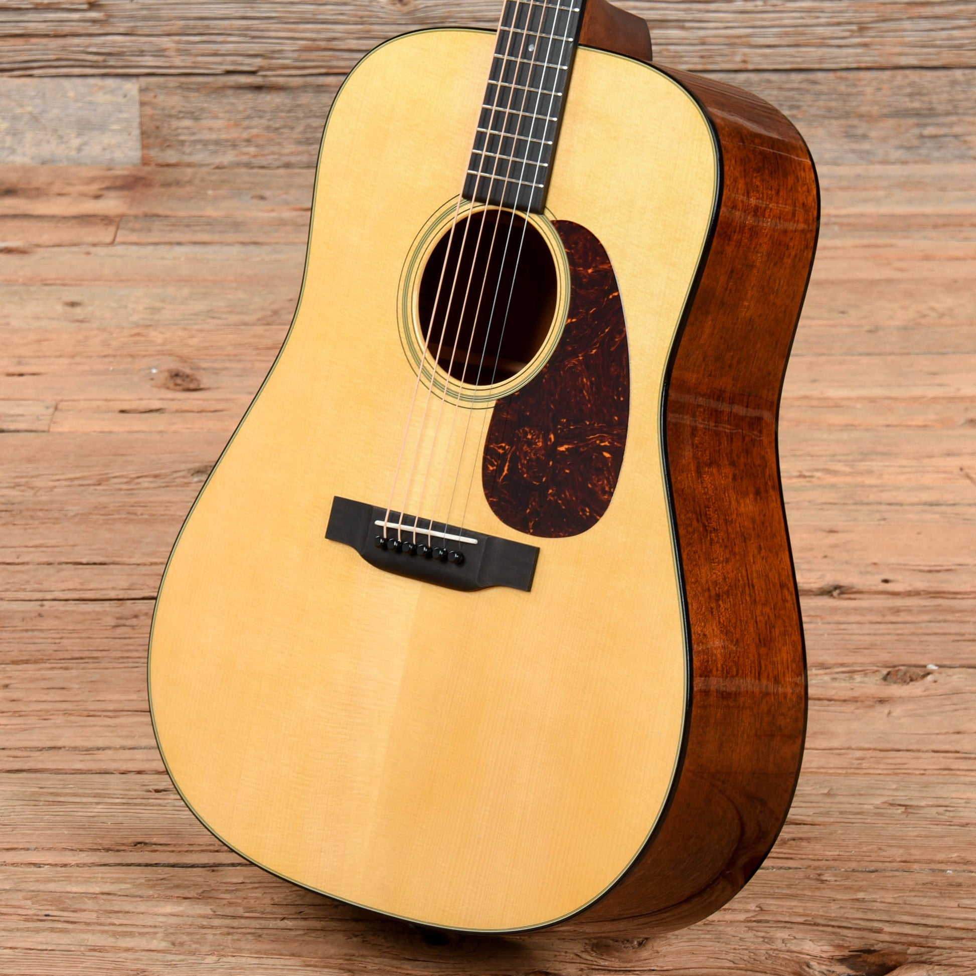 Martin Custom Shop D-18 Natural Acoustic Guitars / Dreadnought