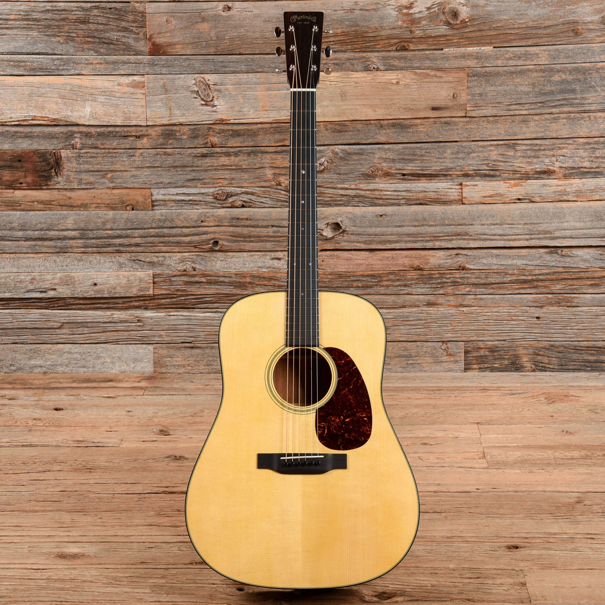 Martin Custom Shop D-18 Natural Acoustic Guitars / Dreadnought