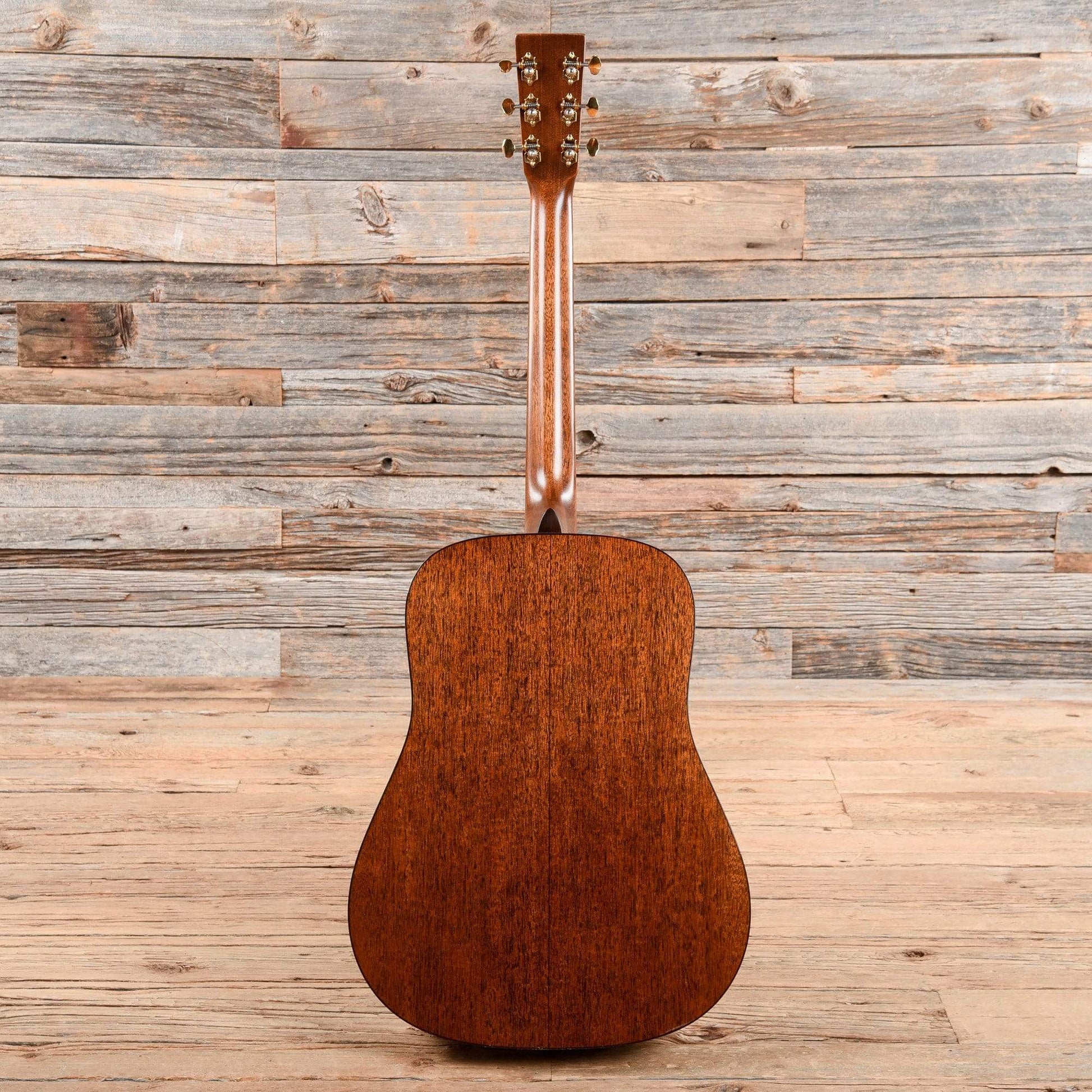 Martin D-18 Modern Deluxe Acoustic Guitars / Dreadnought