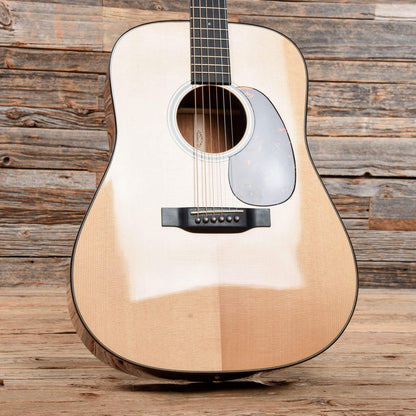 Martin D-18E Modern Deluxe Natural 2019 Acoustic Guitars / Dreadnought