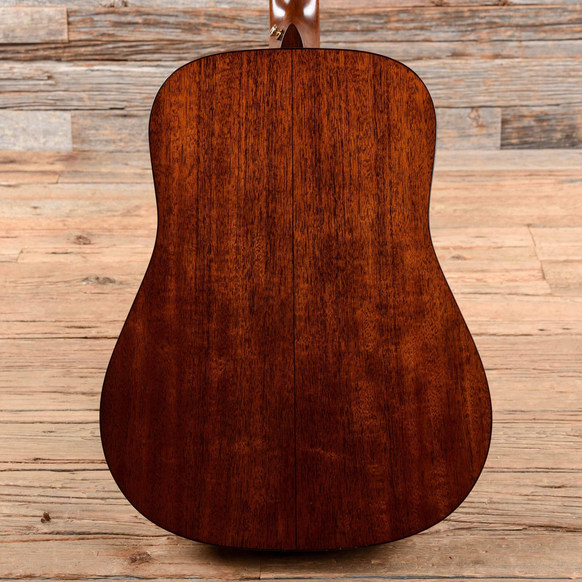 Martin D-18E Modern Deluxe Natural 2019 Acoustic Guitars / Dreadnought