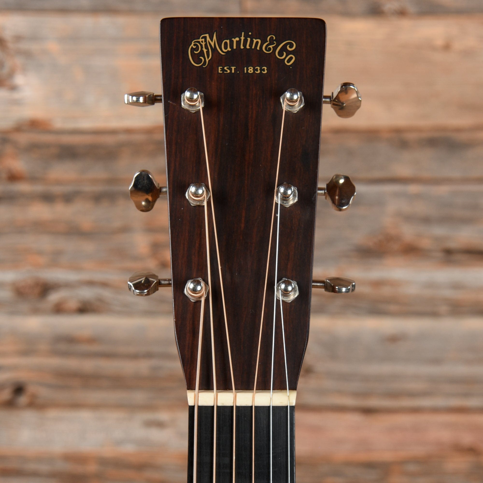 Martin HD-28E Retro Natural 2014 – Chicago Music Exchange