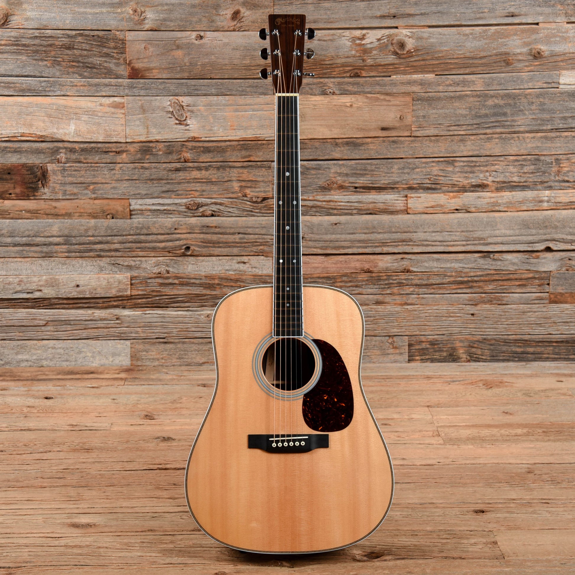 Martin Standard Series HD-35 Natural 2017 Acoustic Guitars / Dreadnought