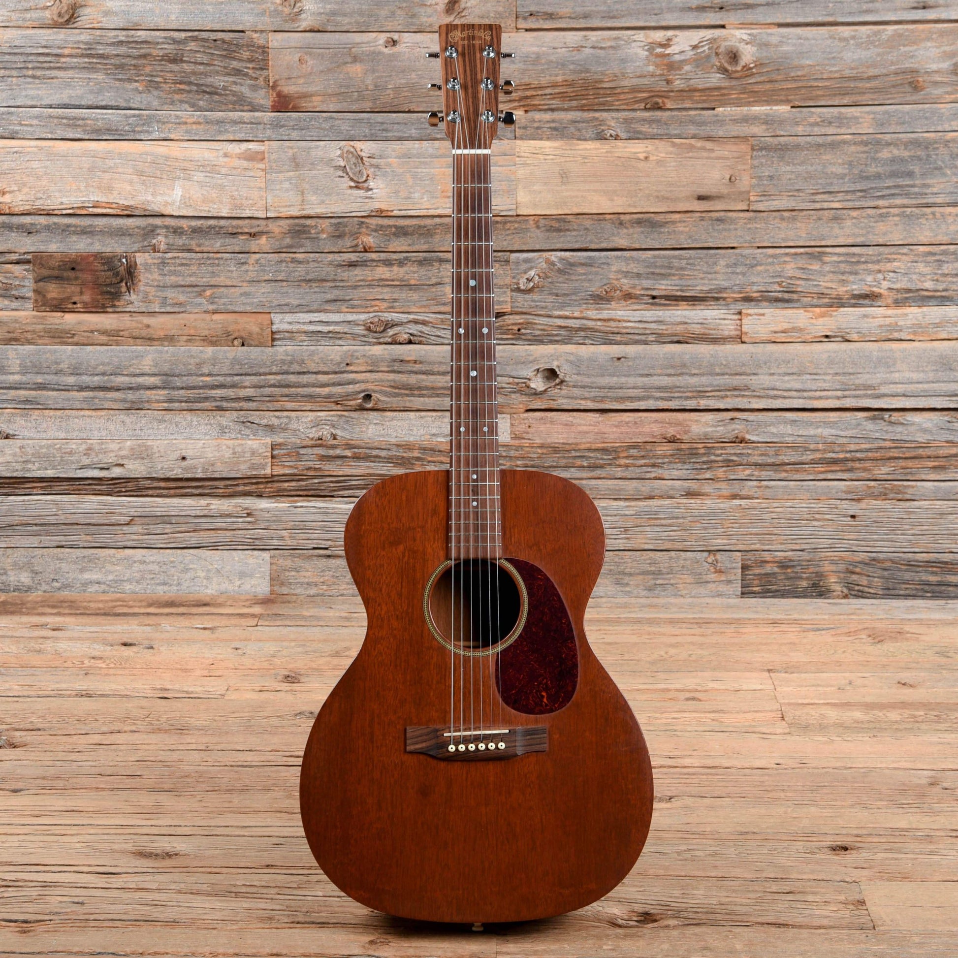 Martin 000-15 Natural 2000 Acoustic Guitars / OM and Auditorium