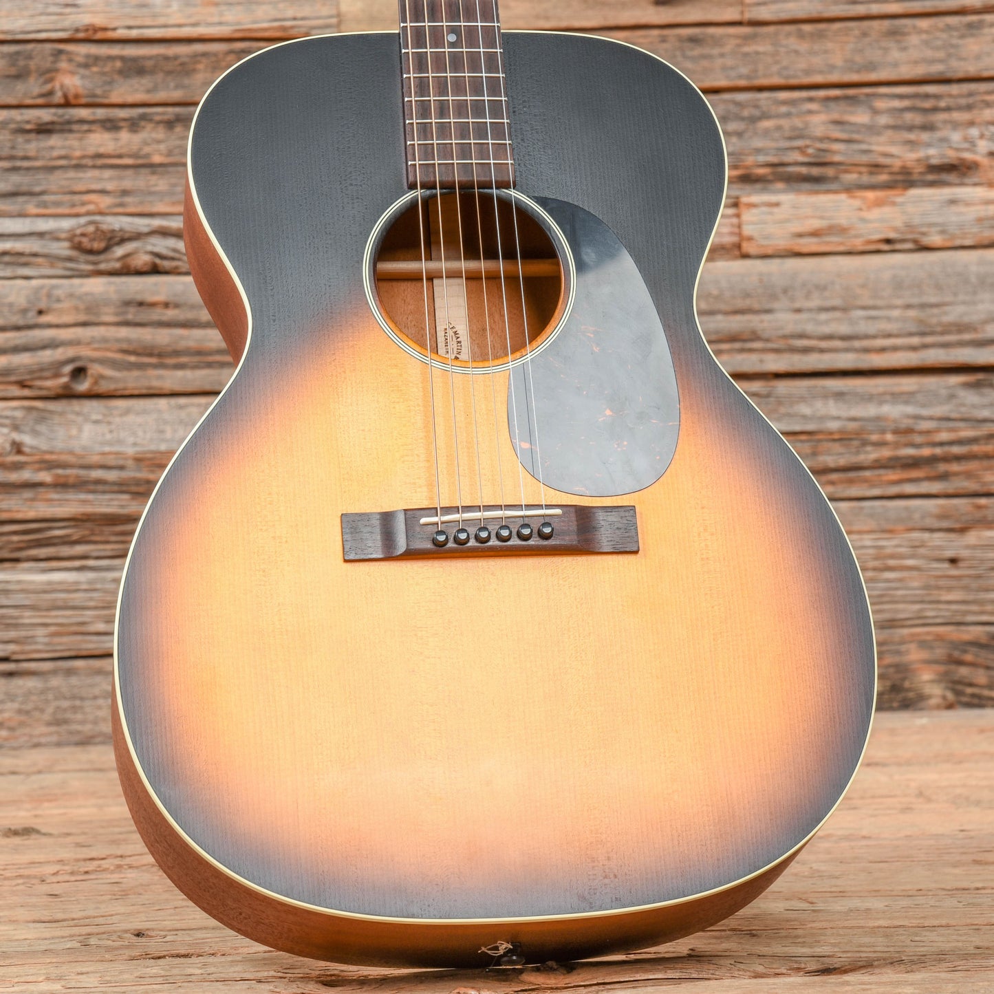 Martin 000-17 Whiskey Sunset Acoustic Guitars / OM and Auditorium