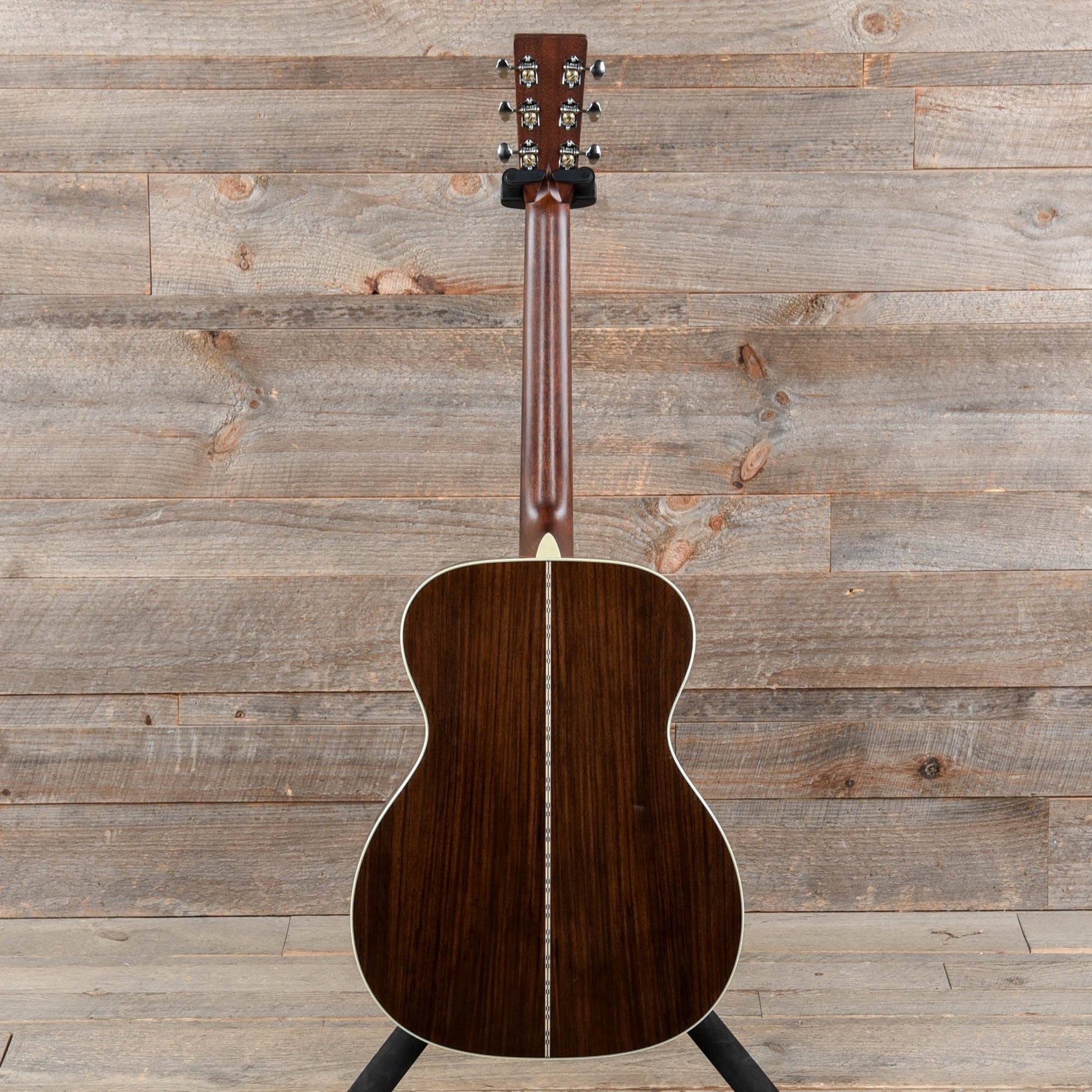 Martin 000-28 Natural Acoustic Guitars / OM and Auditorium