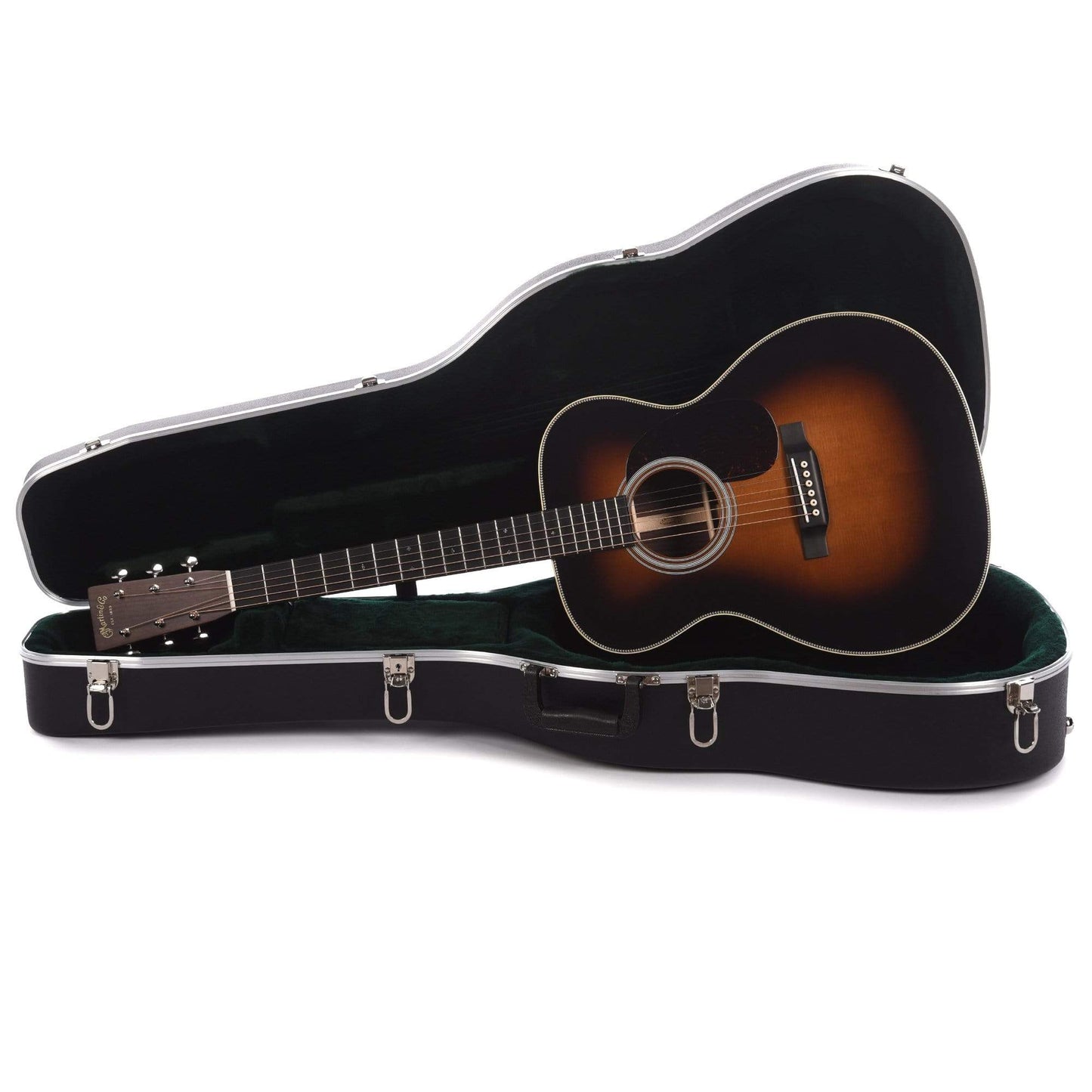 Martin 000-28 Sunburst Acoustic Guitars / OM and Auditorium