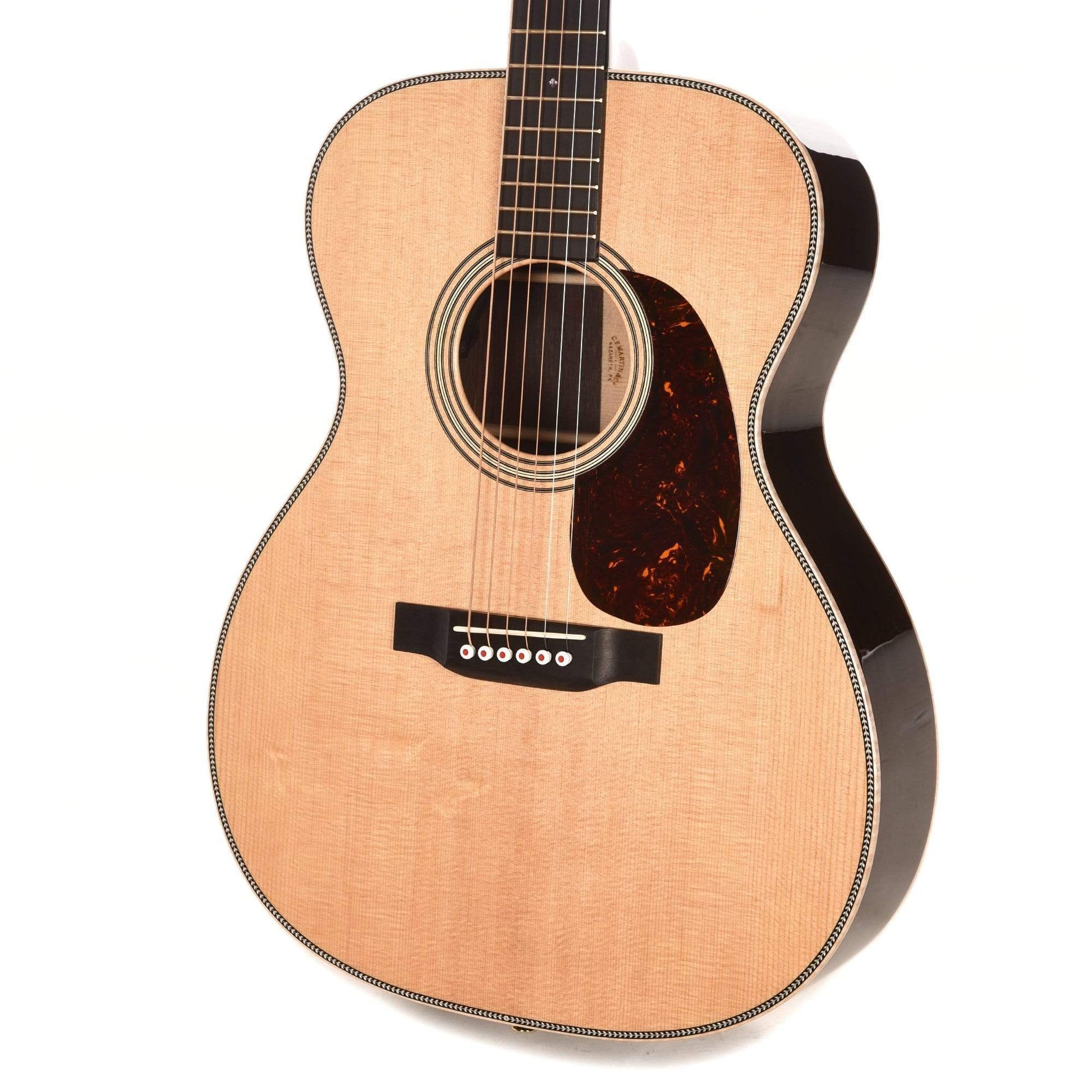 Martin 000-28E Modern Deluxe Natural w/Fishman Aura VT Blend Acoustic Guitars / OM and Auditorium