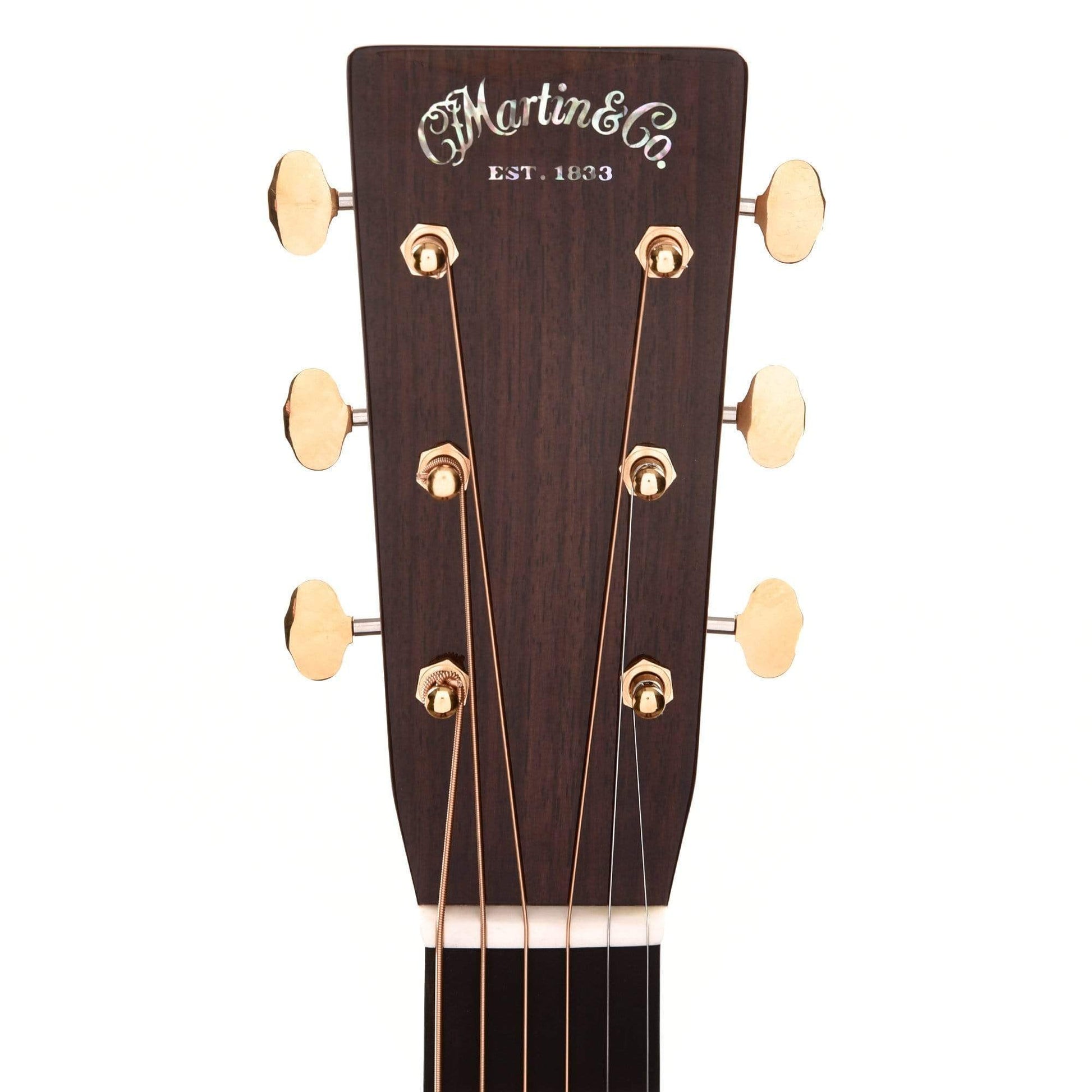 Martin 000-28E Modern Deluxe Natural w/Fishman Aura VT Blend Acoustic Guitars / OM and Auditorium