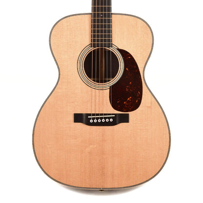 Martin 000-28E Modern Deluxe Natural w/Fishman Aura VT Blend Acoustic Guitars / OM and Auditorium