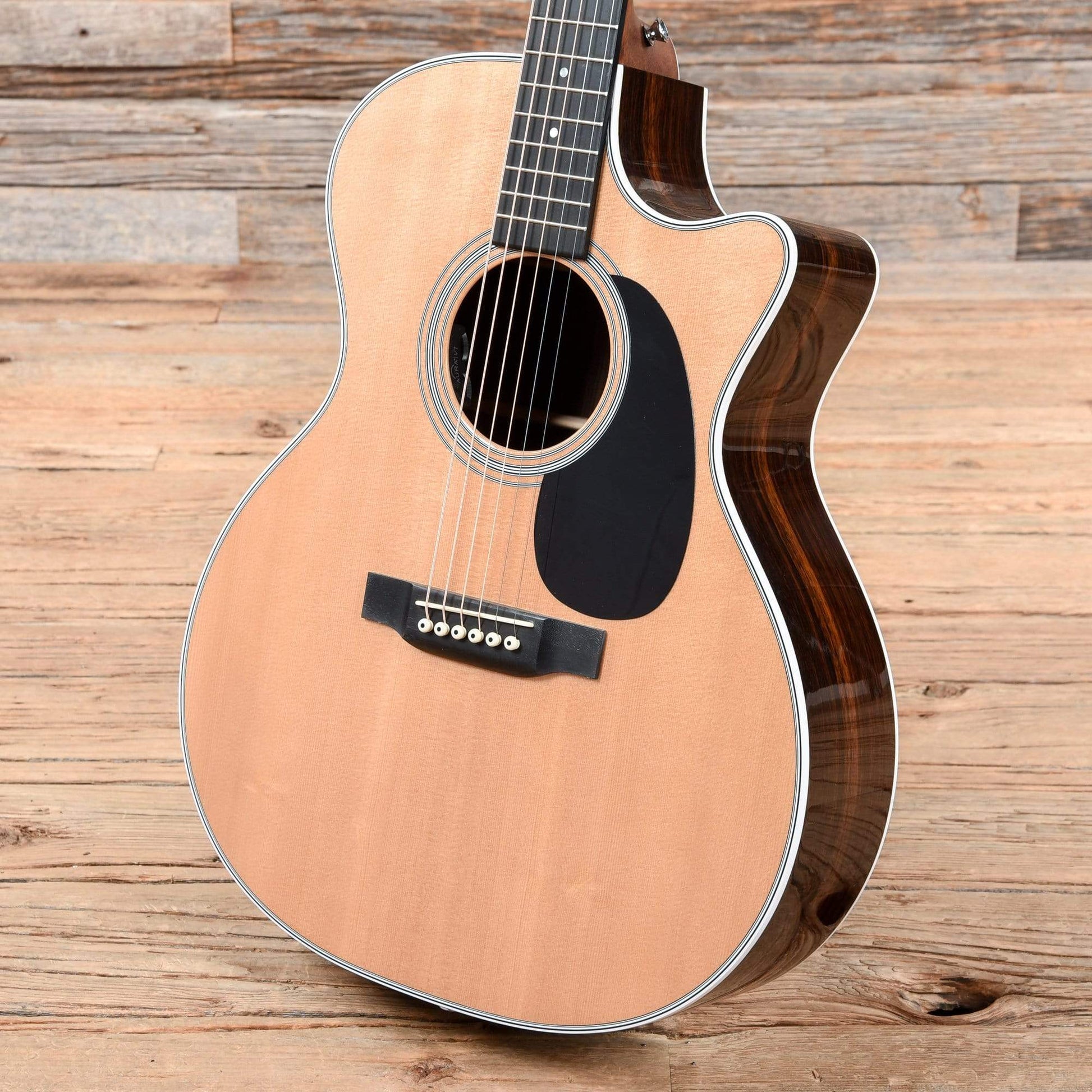 Martin GPC-28E Natural 2016 Acoustic Guitars / OM and Auditorium