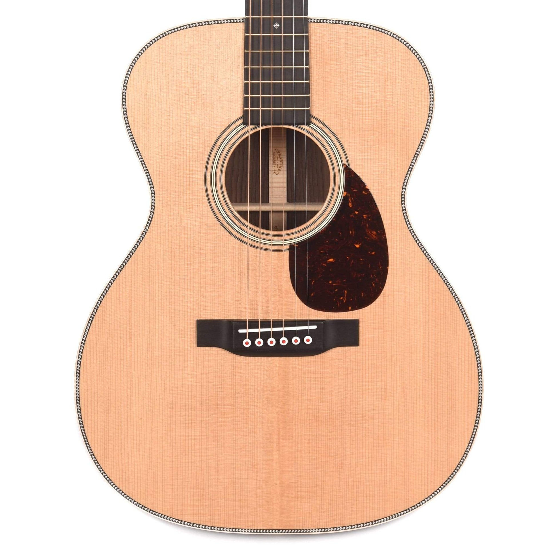 Martin OM-28 Modern Deluxe Acoustic Guitars / OM and Auditorium