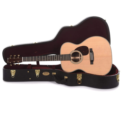 Martin OM-28 Modern Deluxe Acoustic Guitars / OM and Auditorium