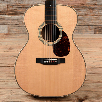 Martin OM-28 Modern Deluxe Natural 2021 Acoustic Guitars / OM and Auditorium