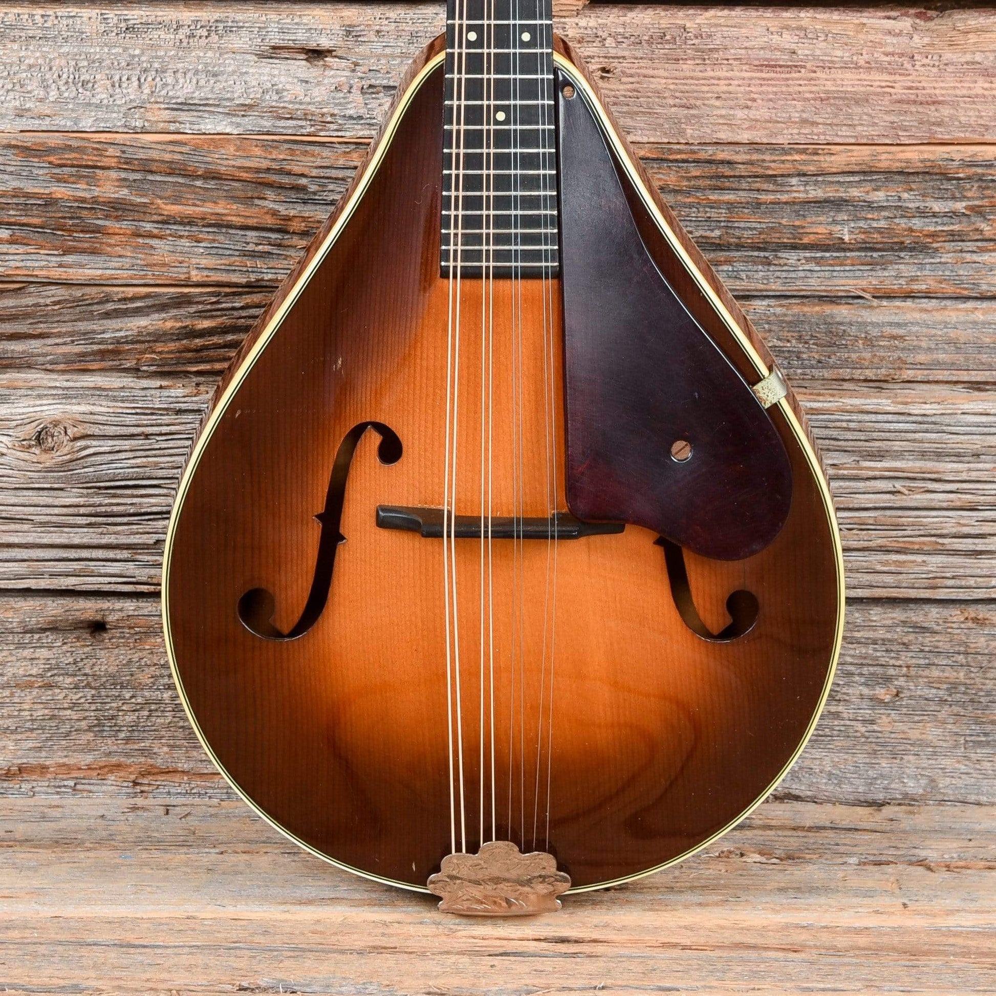 Martin 2-15 Archtop Mandolin Sunburst 1959 Folk Instruments / Mandolins