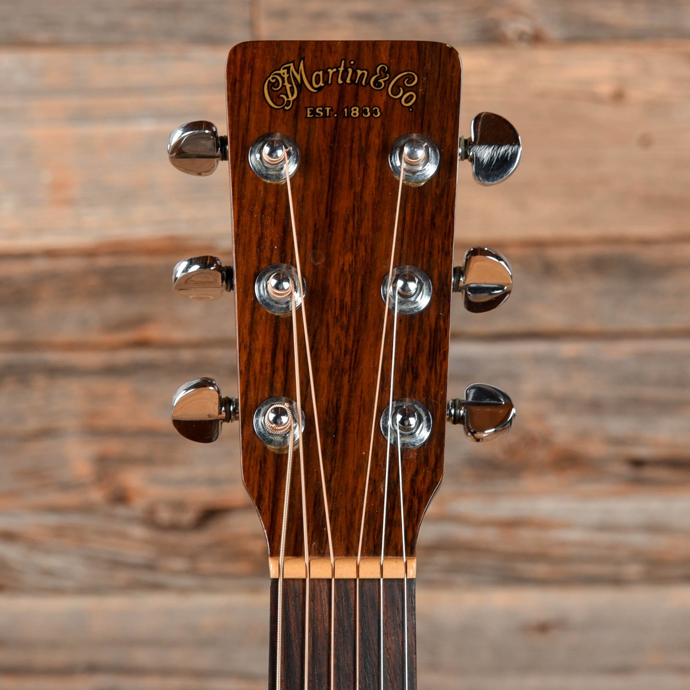 Martin D-18 Sunburst 1977 – Chicago Music Exchange