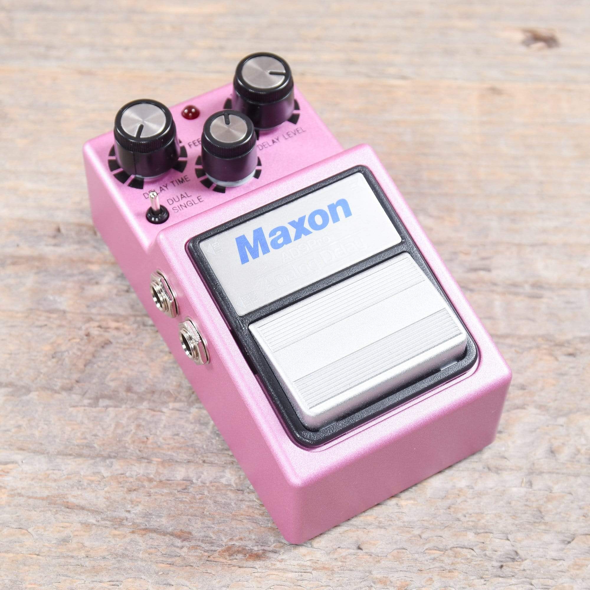 Maxon AD-9 Analog Delay Pro – Chicago Music Exchange