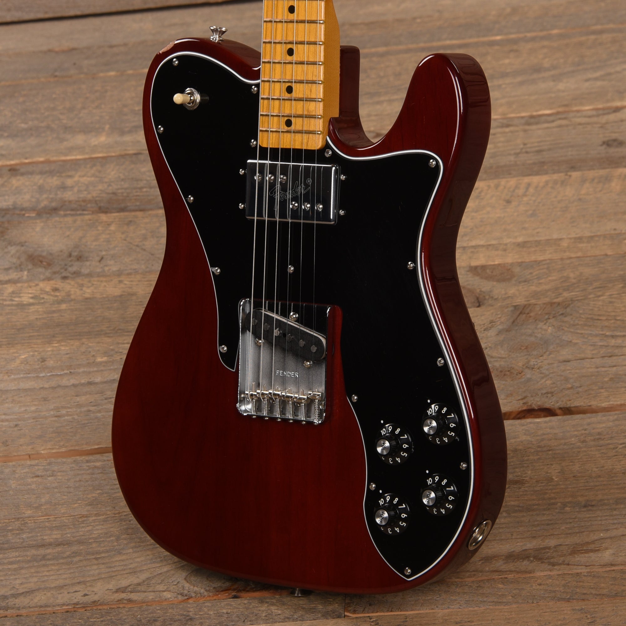 Fender American Vintage II 1977 Telecaster Custom Wine