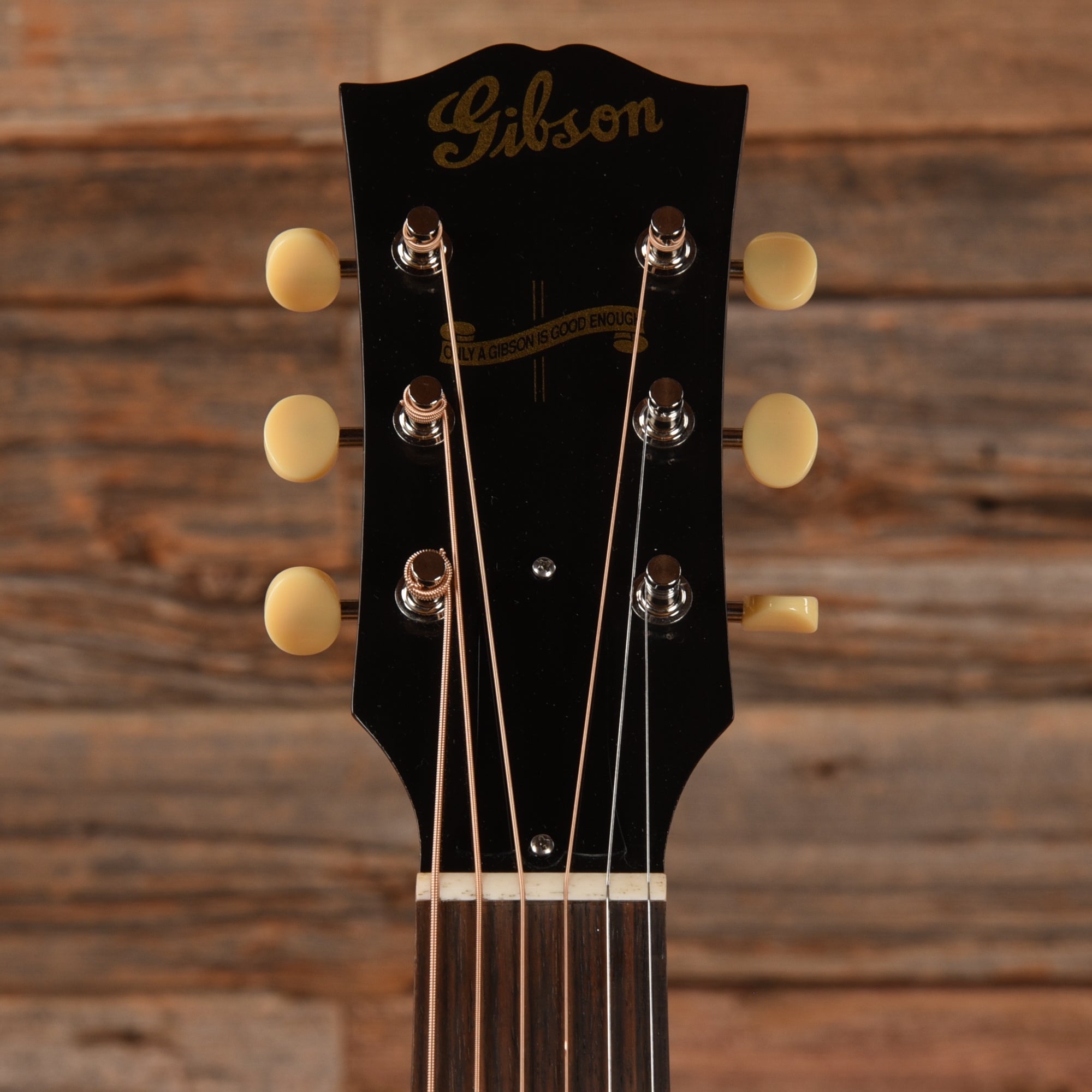 Gibson Custom Shop Historic 1942 Banner LG-2 Sunburst 2020