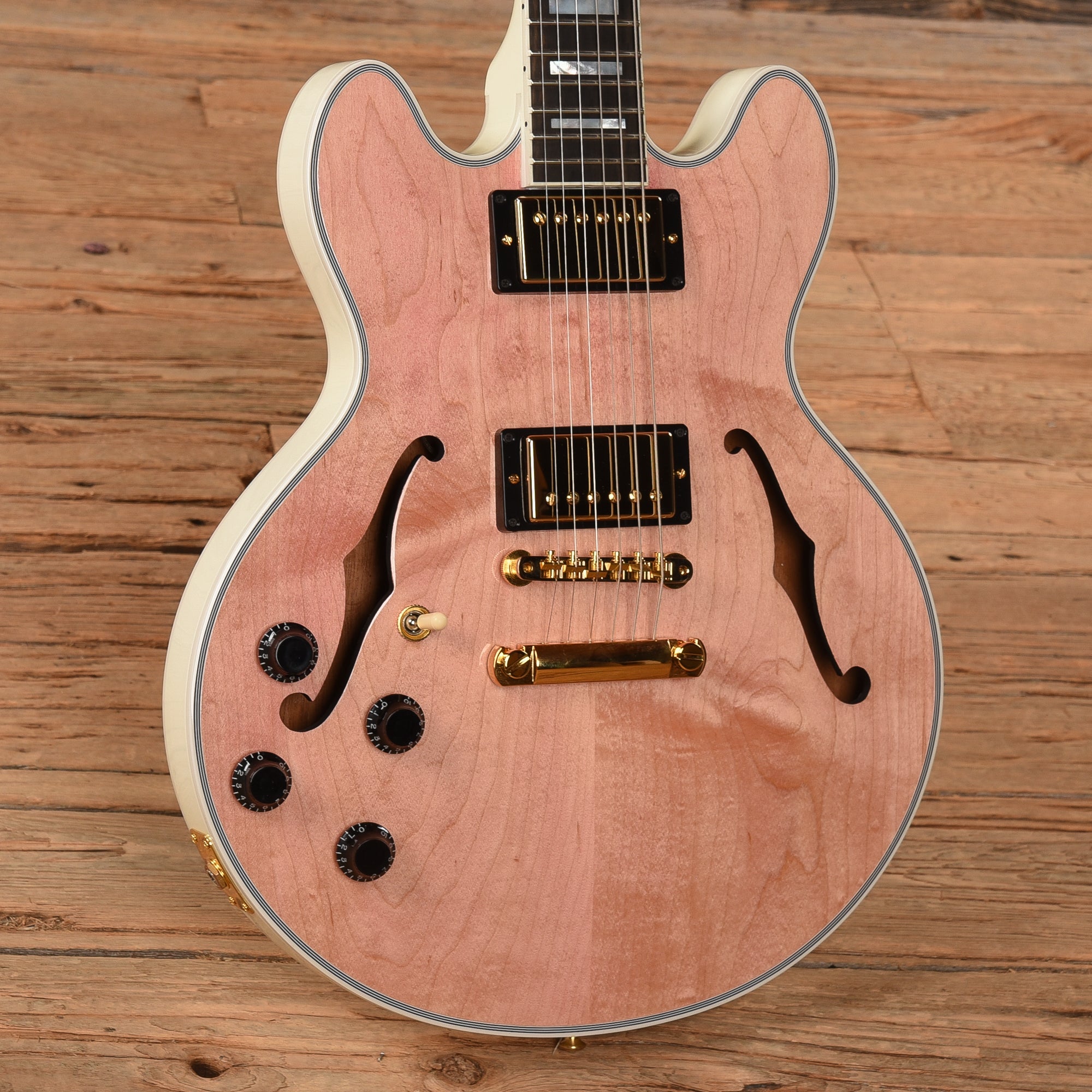 Gibson Custom Shop CS-356 Chablis 2021 LEFTY – Chicago Music Exchange