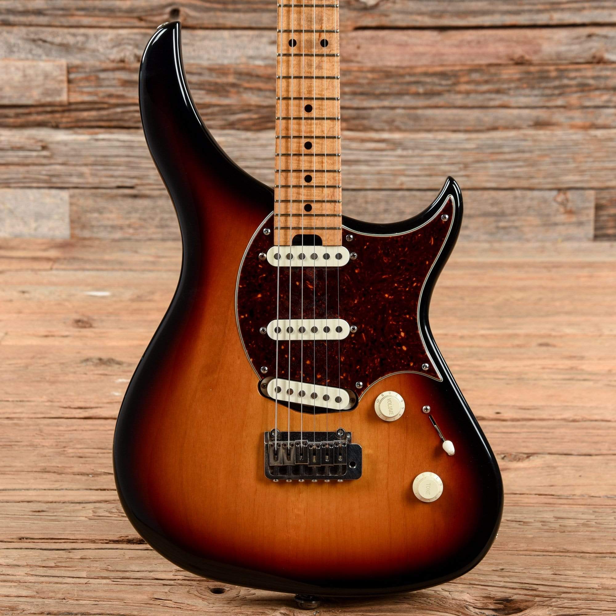 Modulus Genesis G1T Sunburst 1998 – Chicago Music Exchange