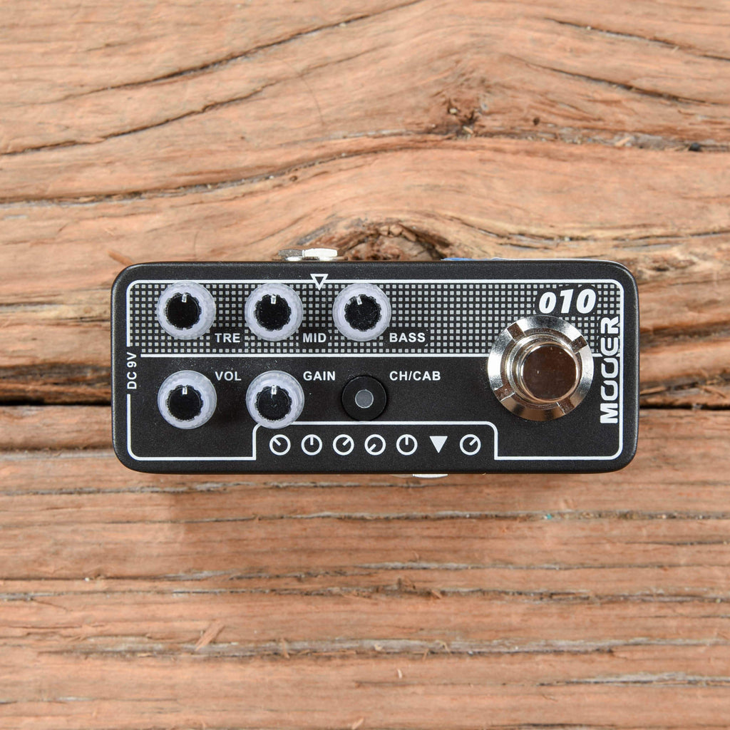 Mooer 010 Two Stone Micro Preamp – Chicago Music Exchange