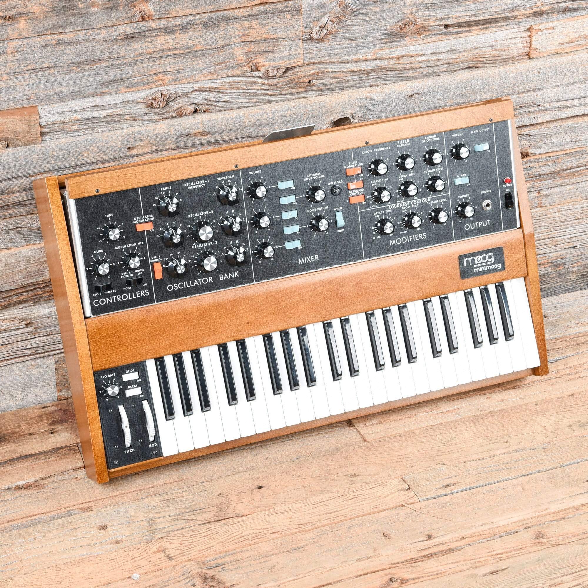 Moog Minimoog Model D Reissue Analog Synthesizer Keyboards and Synths / Synths / Analog Synths