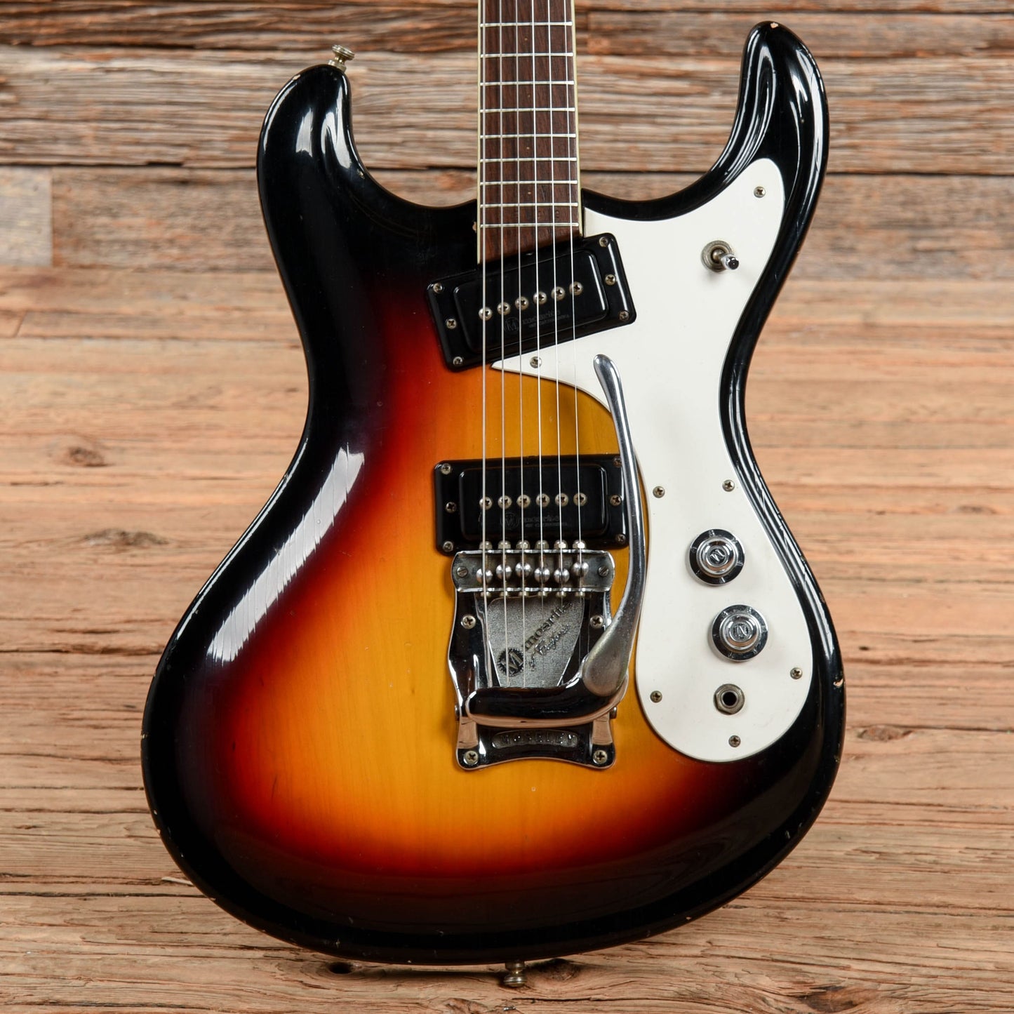 Mosrite Ventures Model Sunburst 1965 Electric Guitars / Solid Body