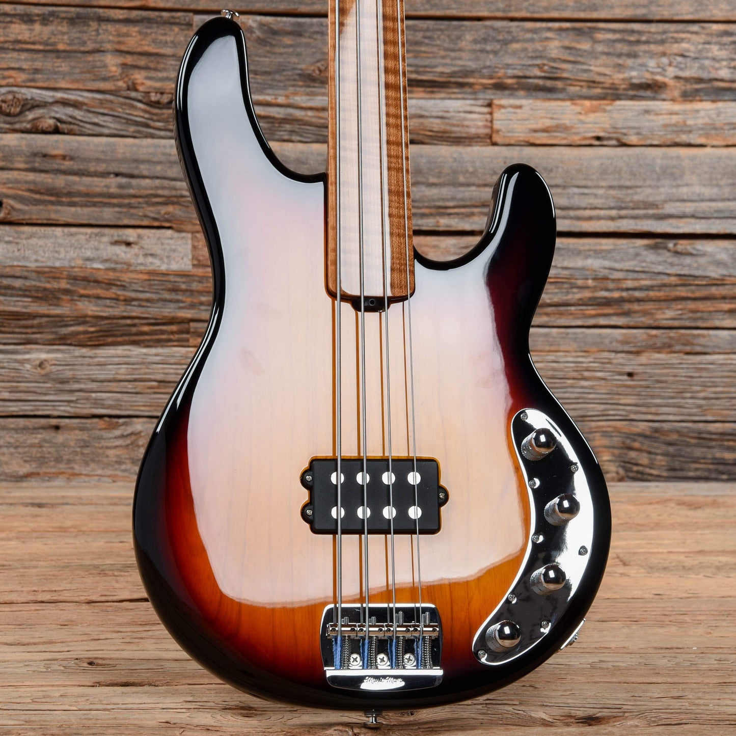 Music Man BFR StingRay Fretless Sierra Vintage Sunburst 2019 Bass Guitars / 4-String