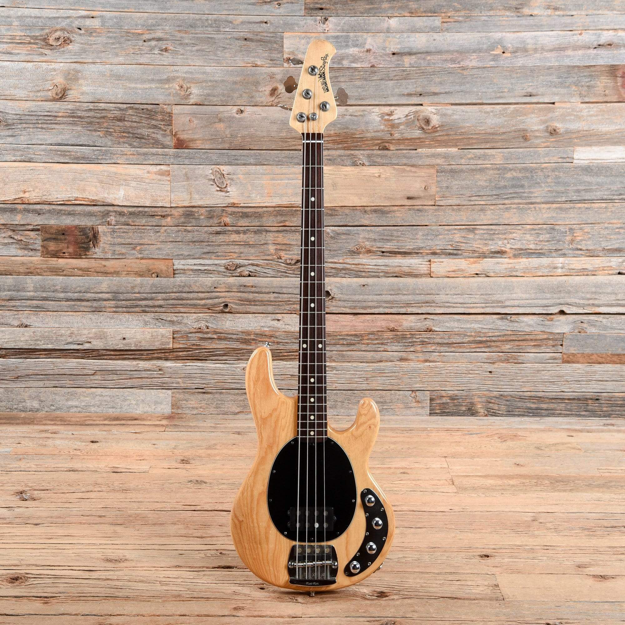 Music Man StingRay 4 H Bass Natural 1994 – Chicago Music Exchange