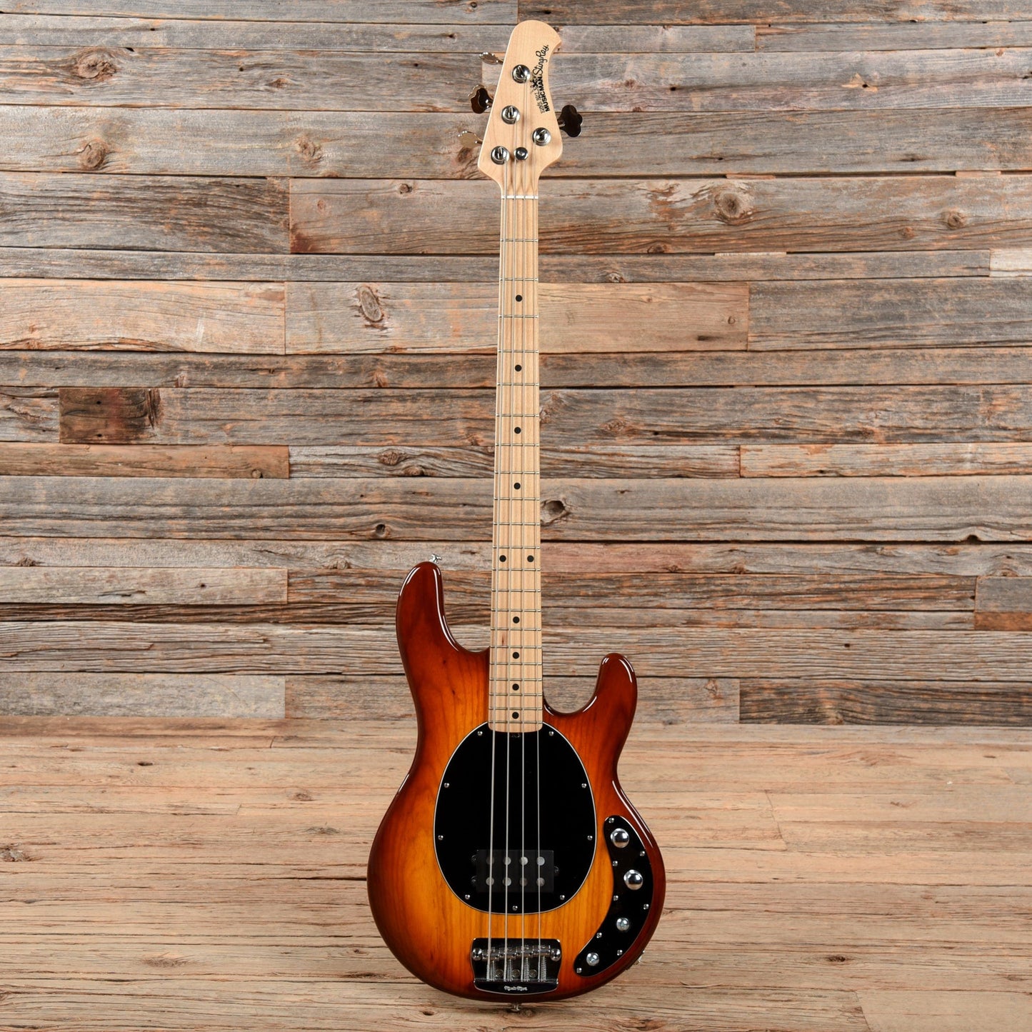 Music Man StingRay 4 H Sunburst 2000 Bass Guitars / 4-String