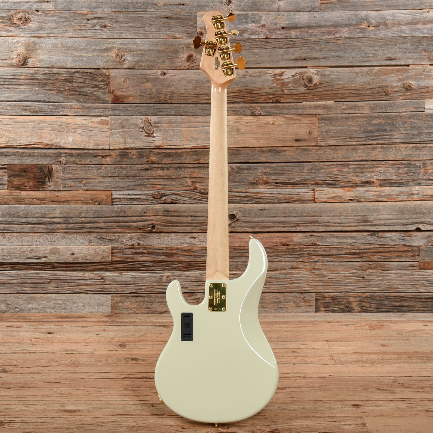 Music Man Stingray 5 HH White 2015 Bass Guitars / 5-String or More