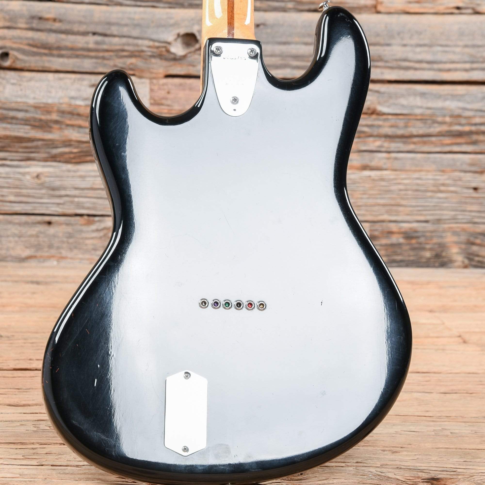 Music Man Stingray II Black 1977 – Chicago Music Exchange