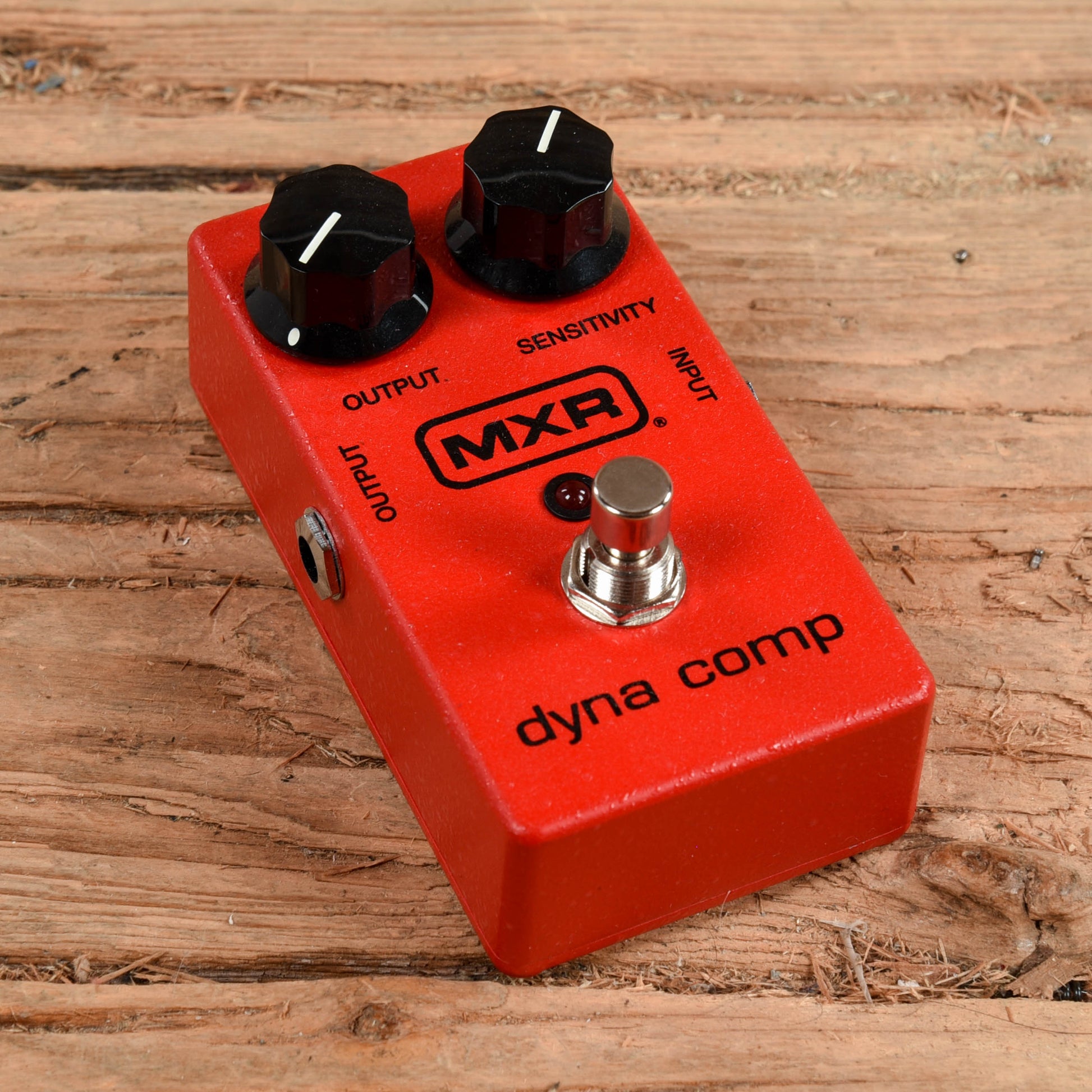 MXR Dyna Comp M-102 Effects and Pedals / Chorus and Vibrato