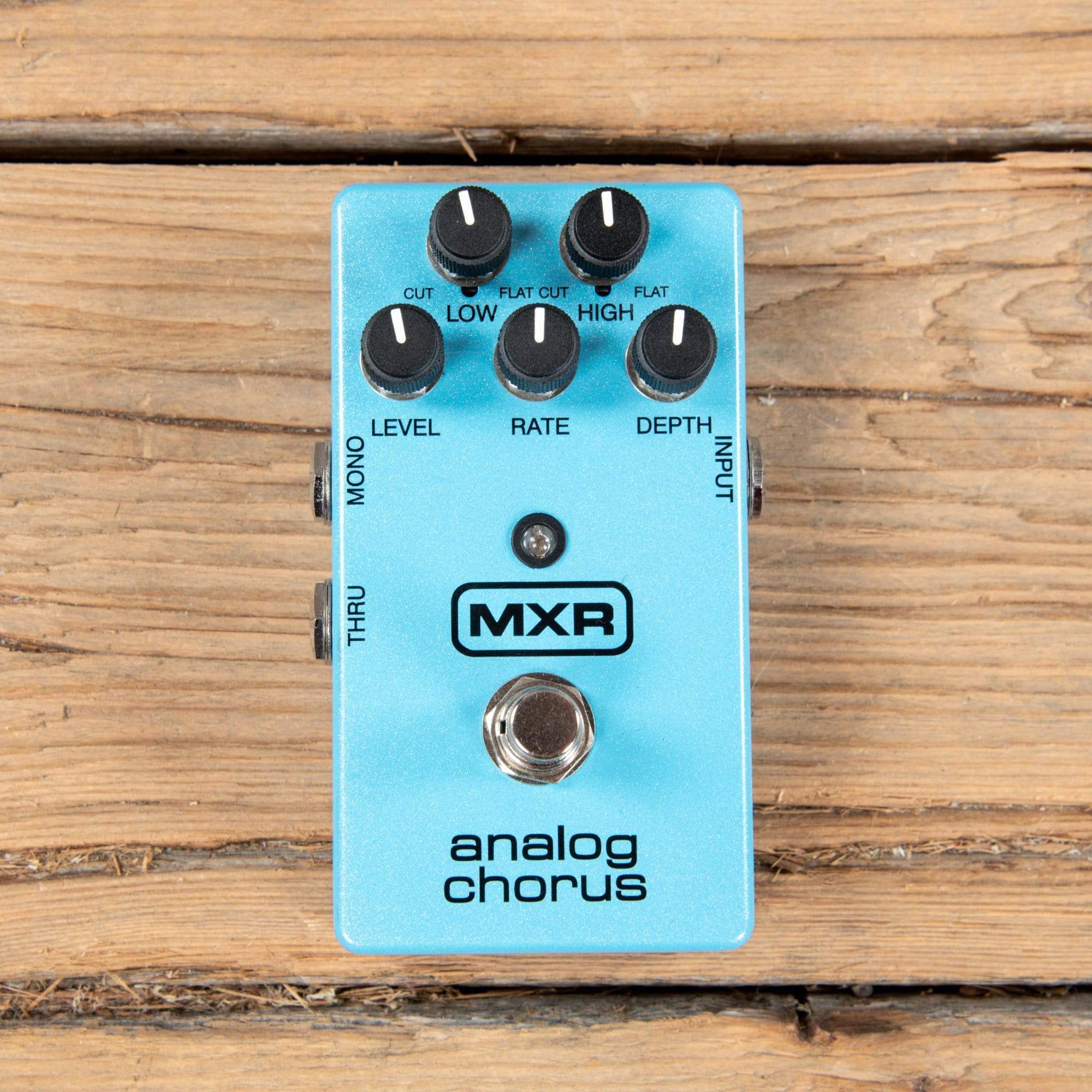 MXR M-234 Analog Chorus – Chicago Music Exchange