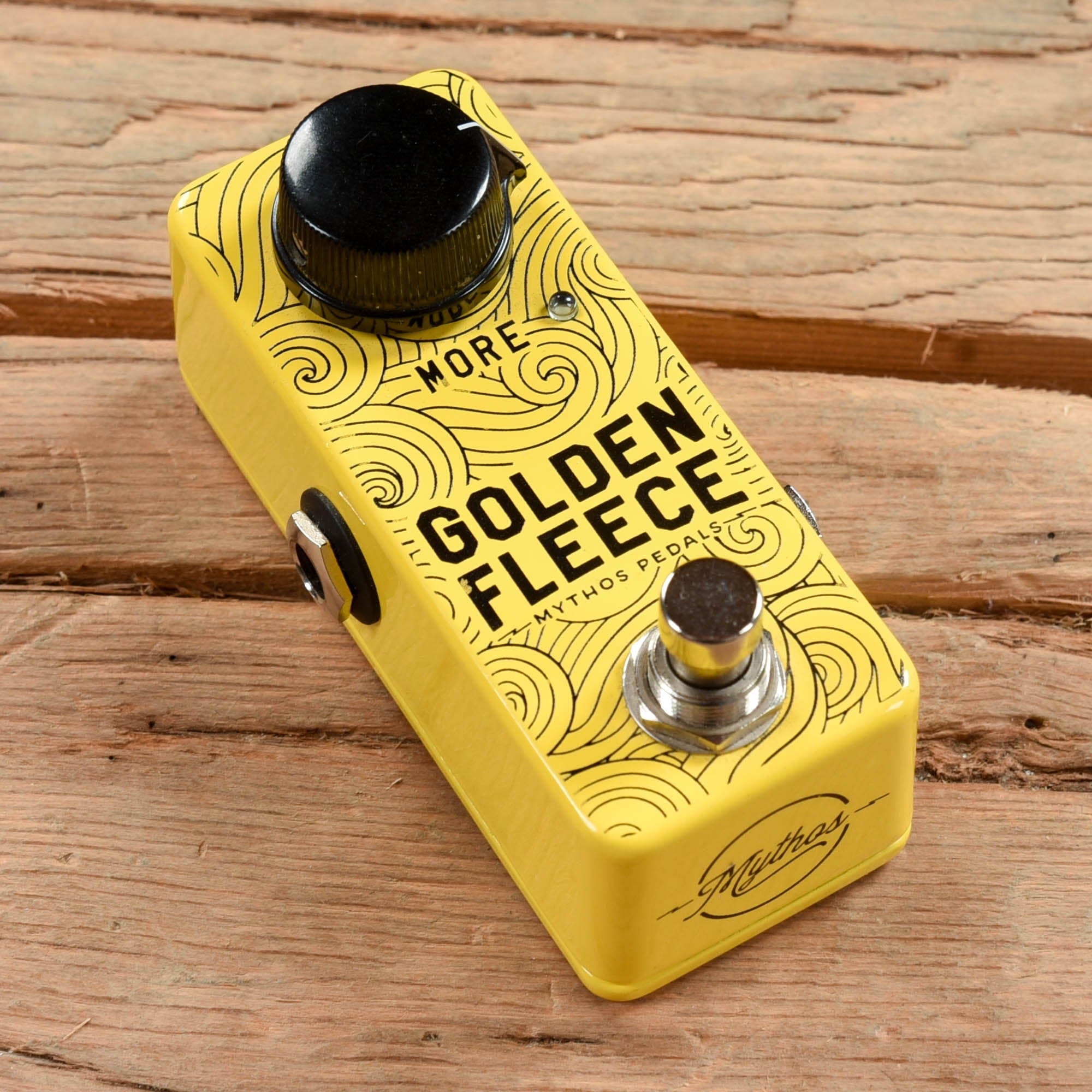 Mythos Pedals Golden Fleece Mini Fuzz – Chicago Music Exchange