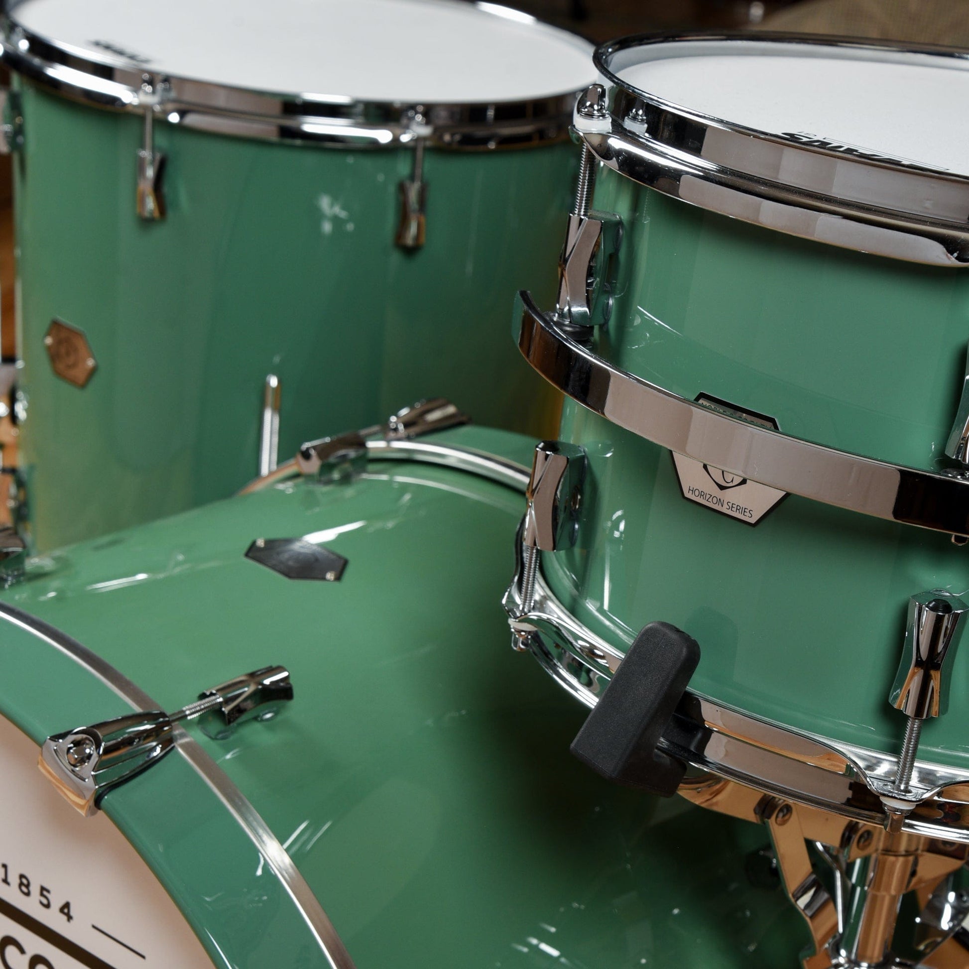 Noble & Cooley Horizon 13/16/22 3pc. Drum Kit Green Monster Drums and Percussion / Acoustic Drums / Full Acoustic Kits