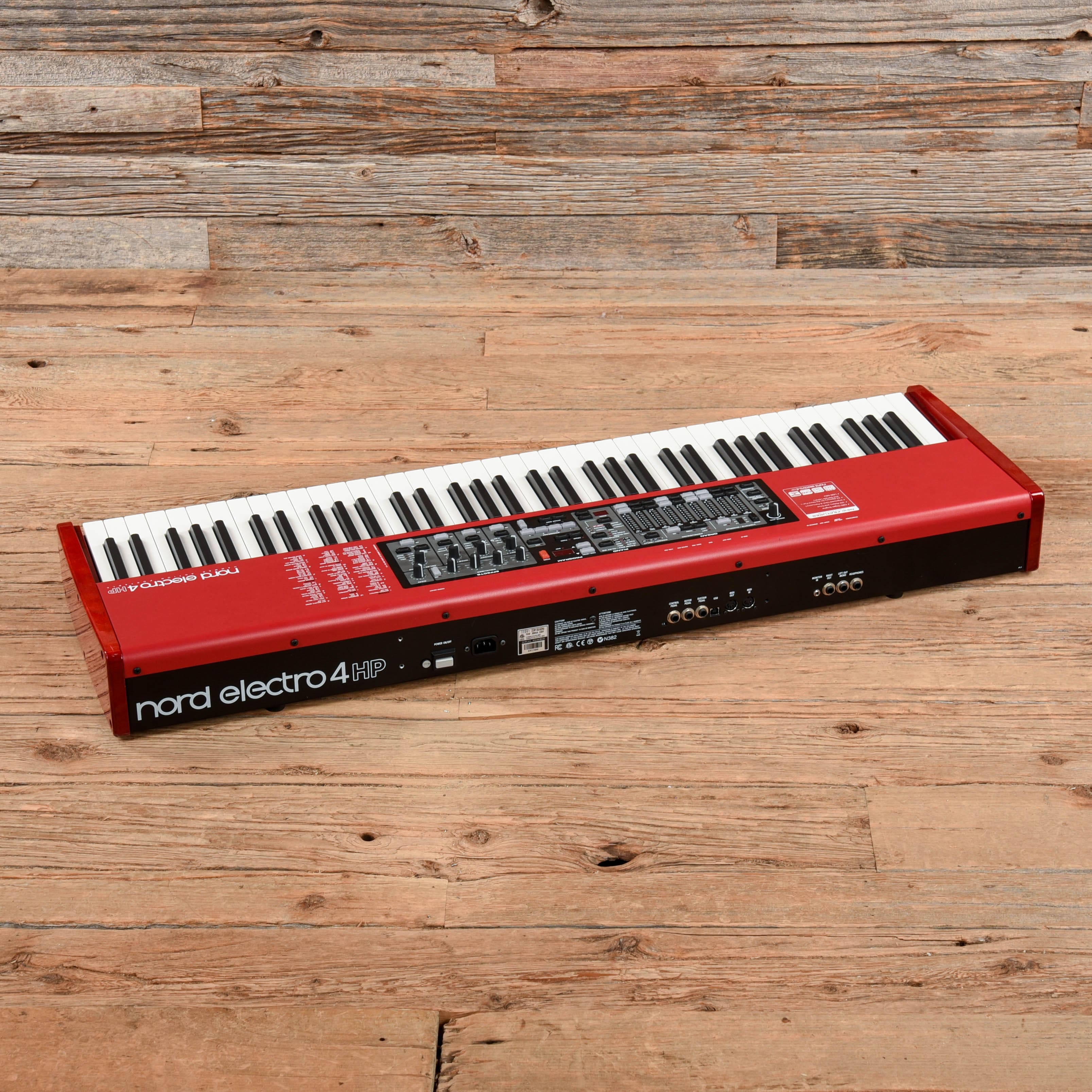 Nord Electro 4 HP Keyboards and Synths / Electric Pianos