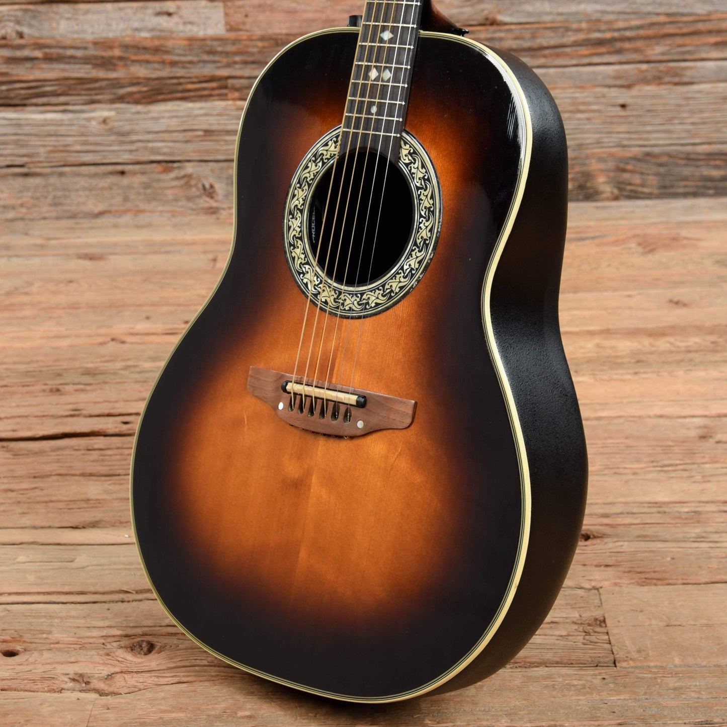 Ovation 1612 Custom Balladeer Sunburst 1979 Acoustic Guitars / Built-in Electronics