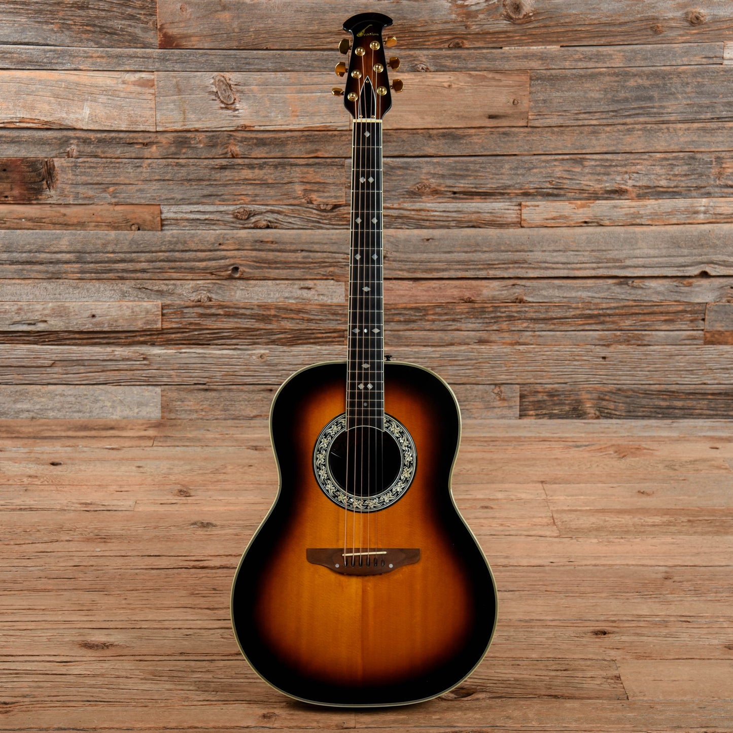 Ovation Legend 1117 Sunburst 1977 Acoustic Guitars / Parlor