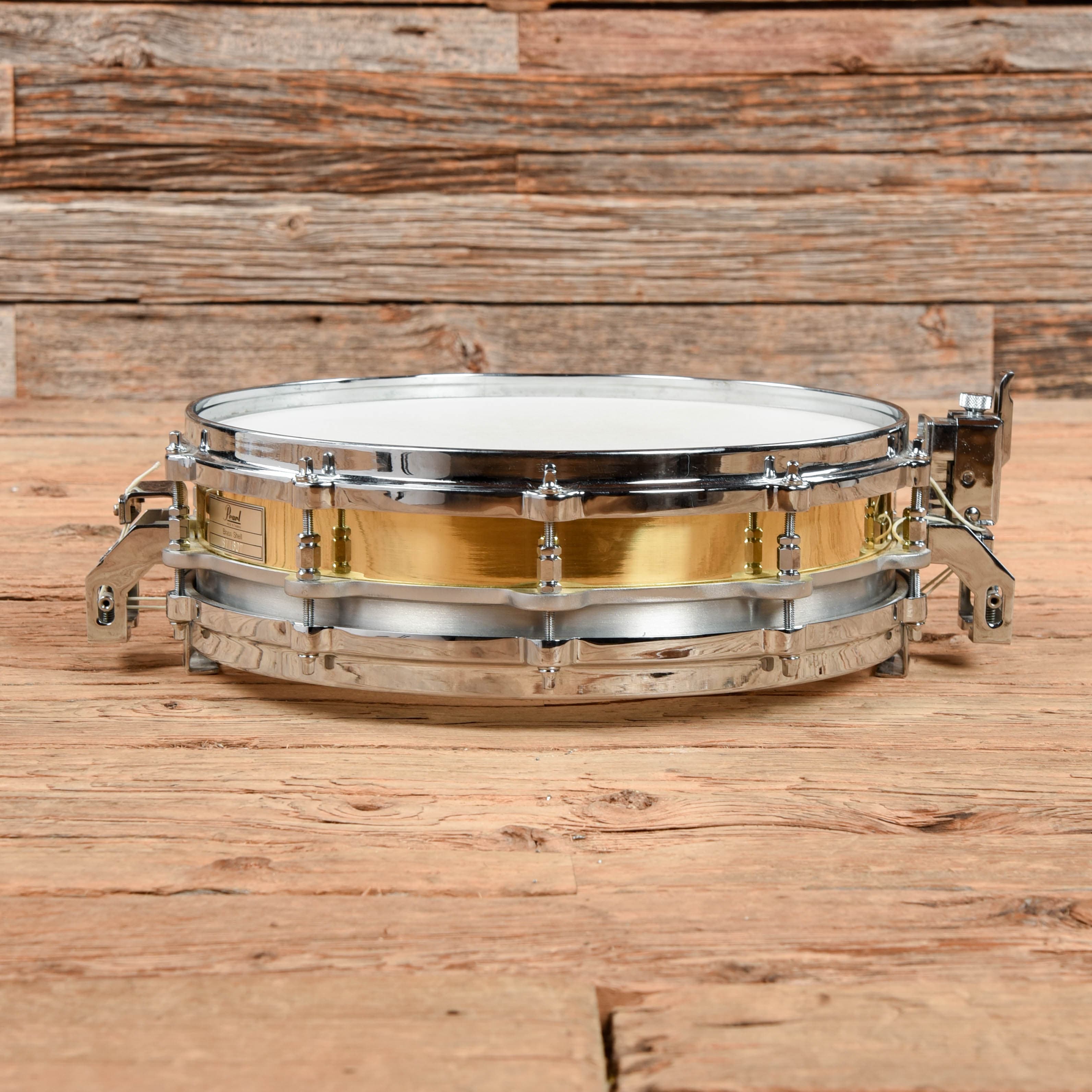 Pearl 13 inch brass snare  – The J-Spot