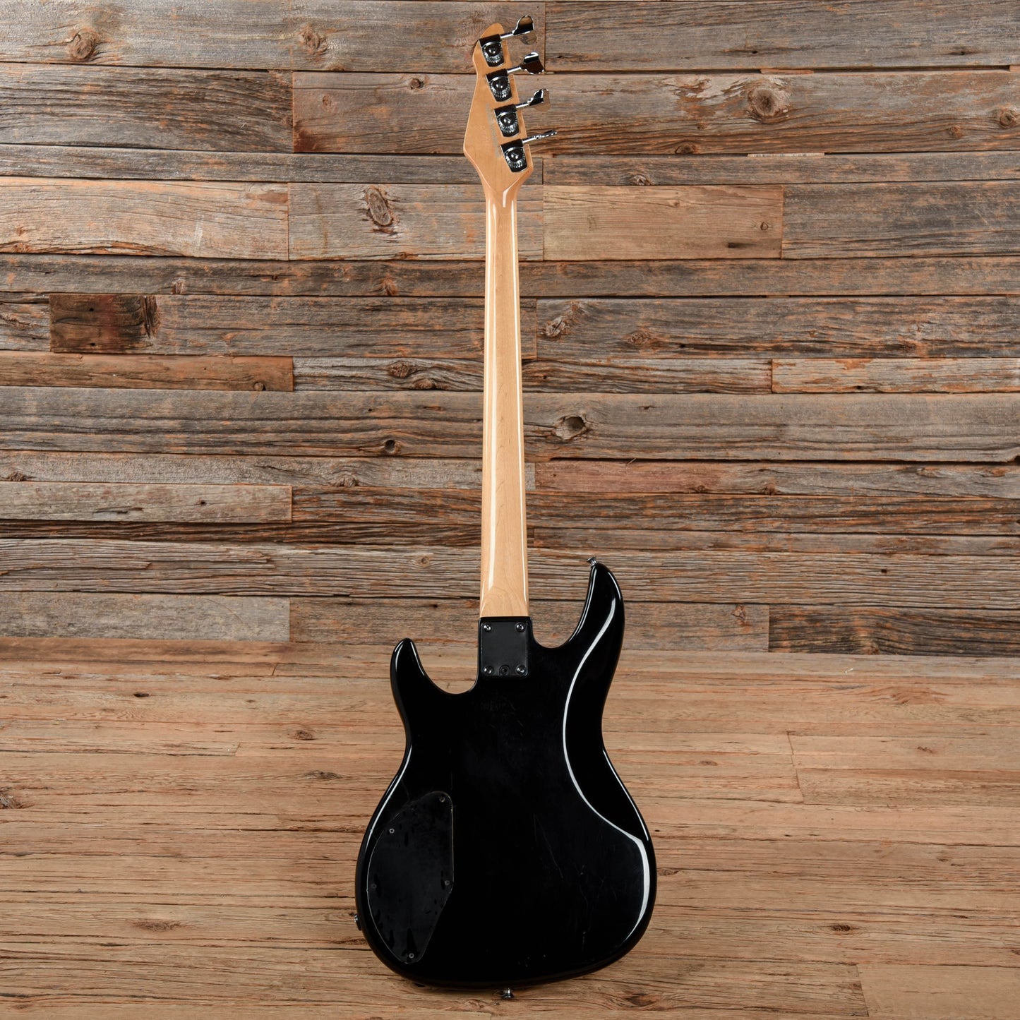 Peavey Foundation Black Bass Guitars / 4-String