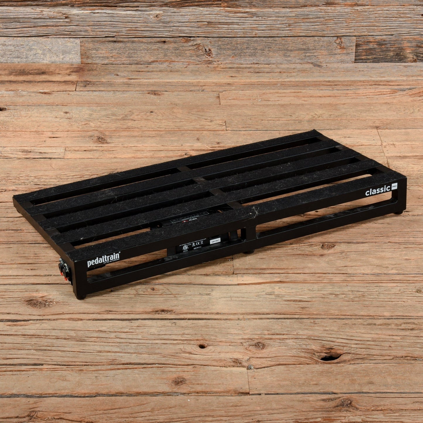 Pedaltrain TERRA Pedalboard 5 Rails 42x14.5 Pedalboard w/OFC USED Effects and Pedals / Pedalboards and Power Supplies