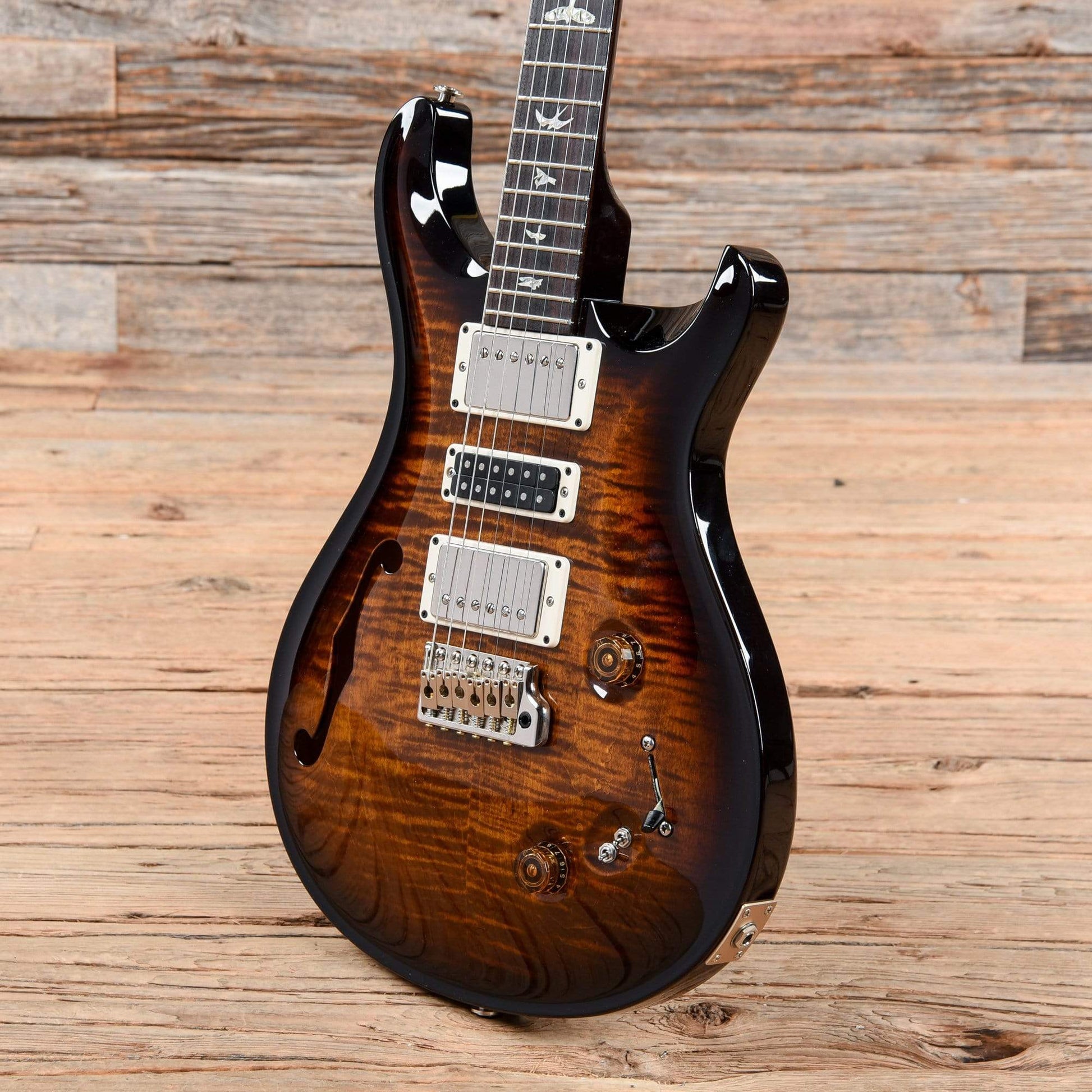 PRS Limited Edition Special 22 Semi-Hollow Black Gold Burst 2019 Electric Guitars / Semi-Hollow