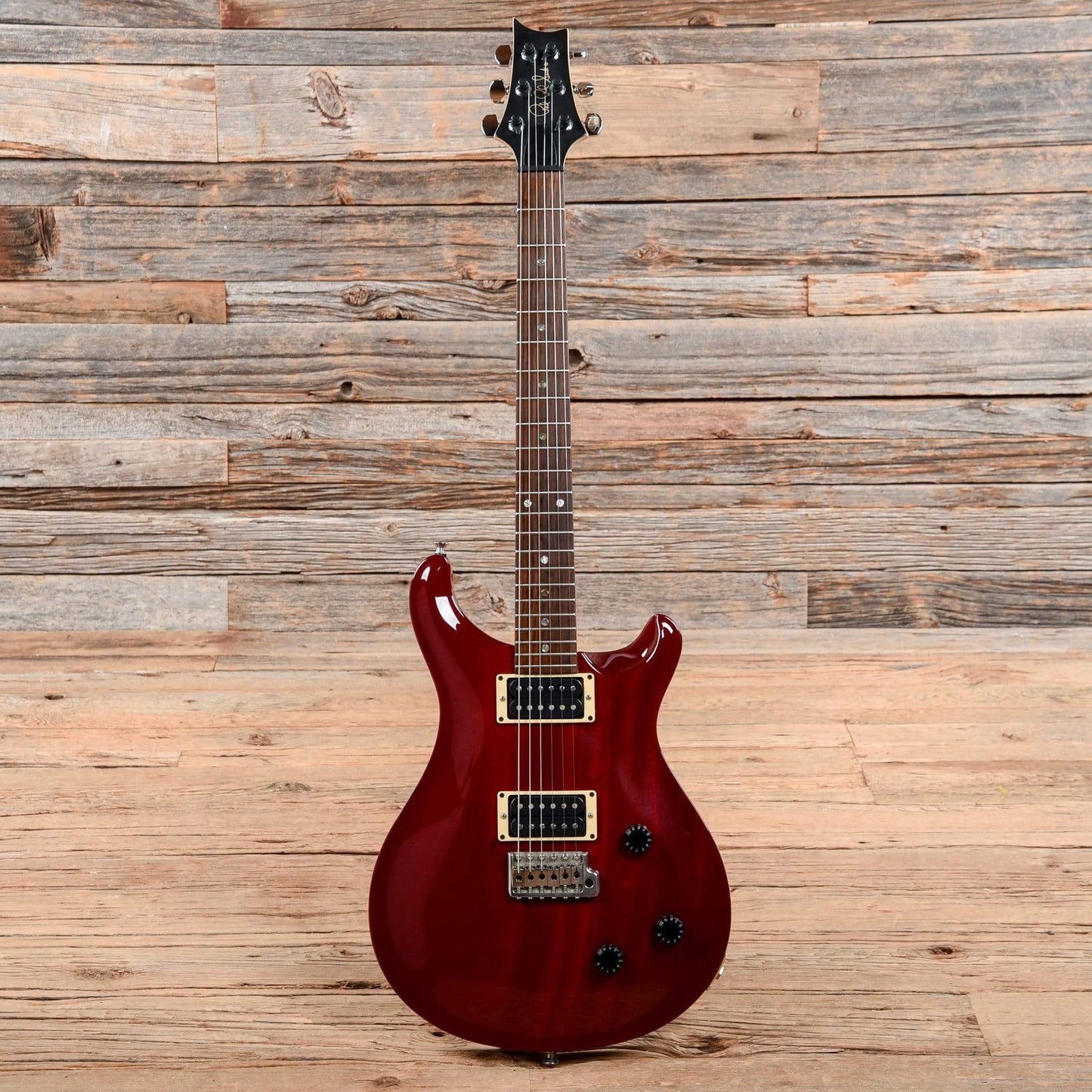 PRS CE 22 Cherry 1995 Electric Guitars / Solid Body