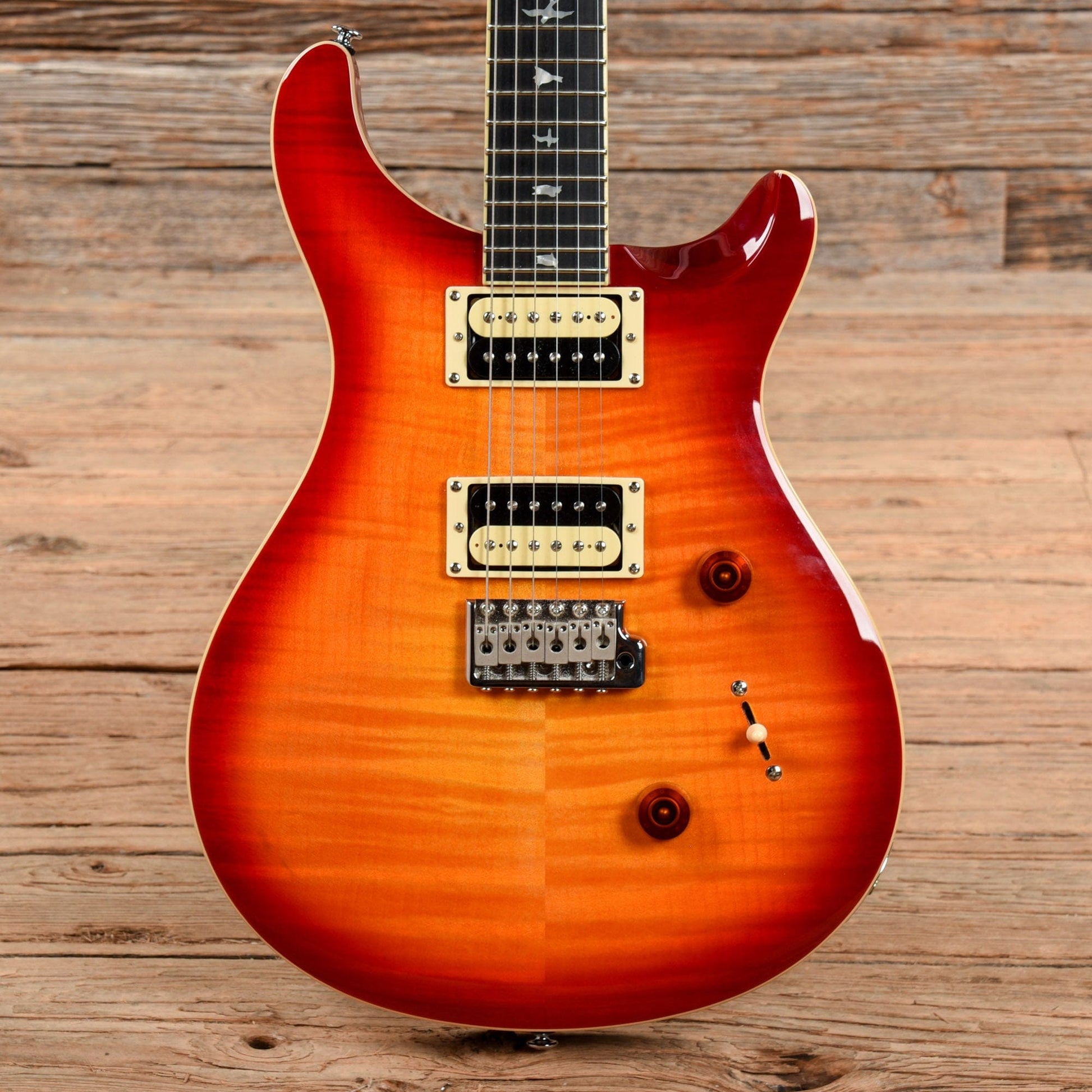 PRS SE Custom 24 Cherry Sunburst Electric Guitars / Solid Body